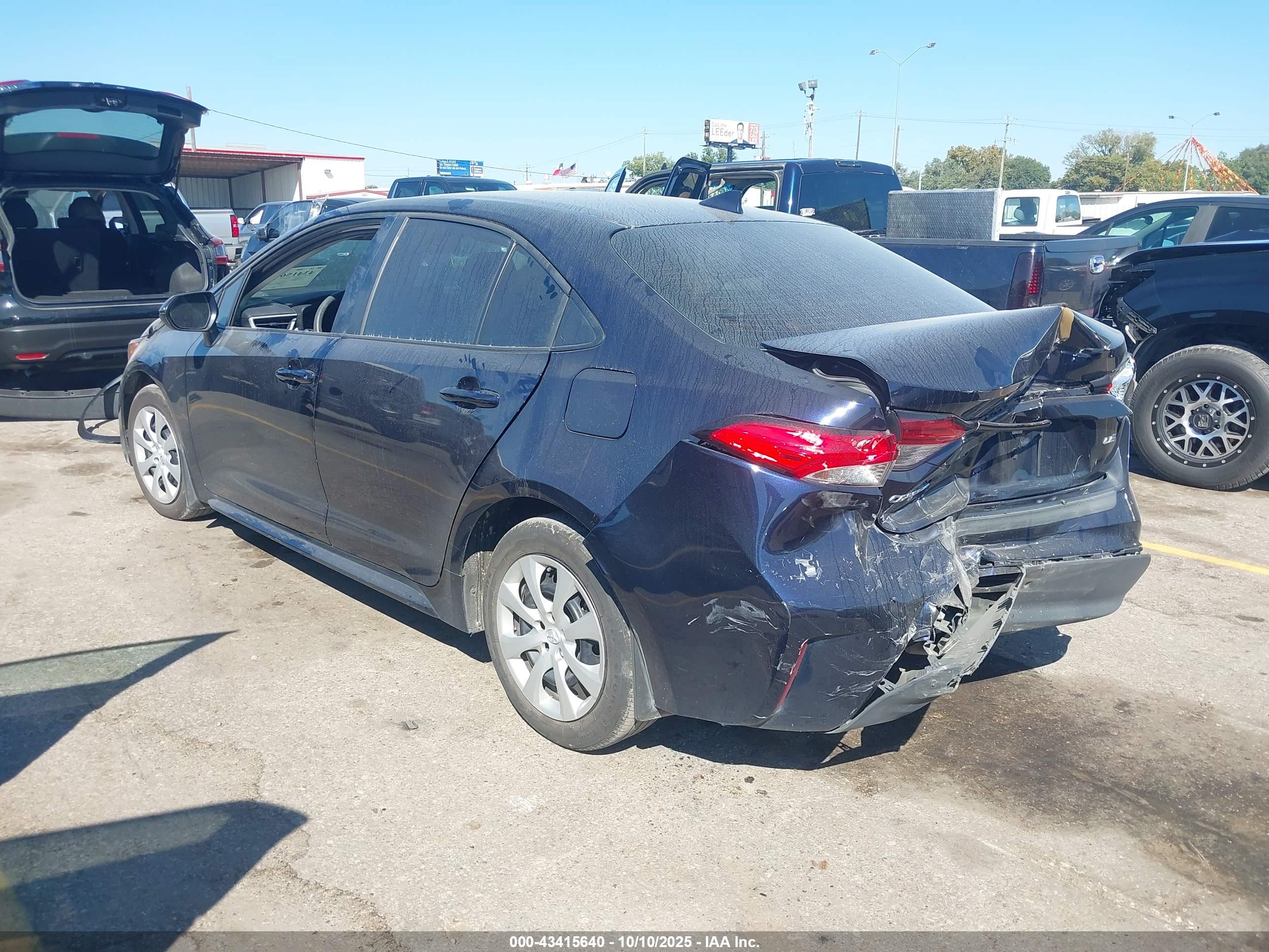 TOYOTA COROLLA image 3