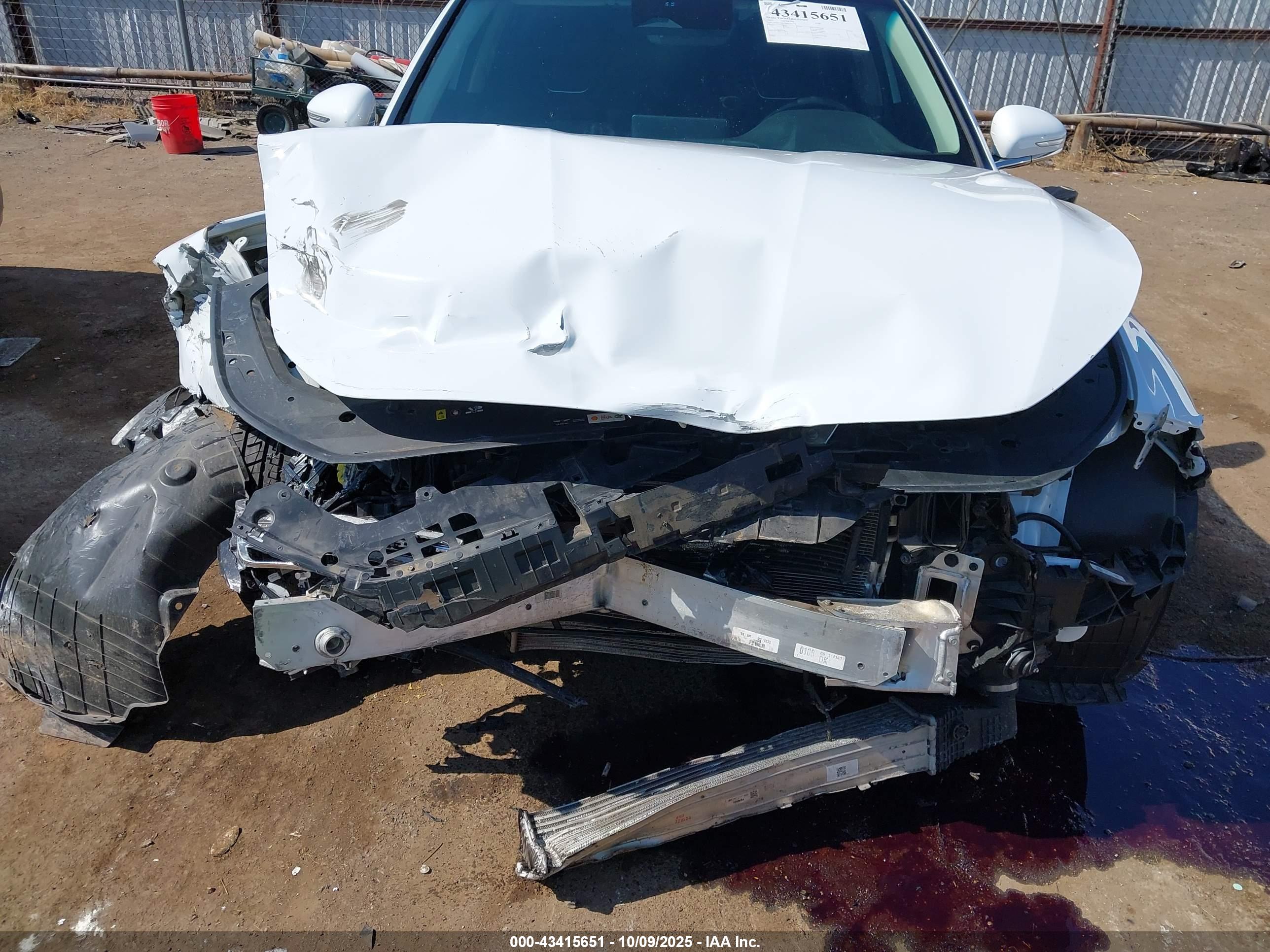 GENESIS G70 image 6