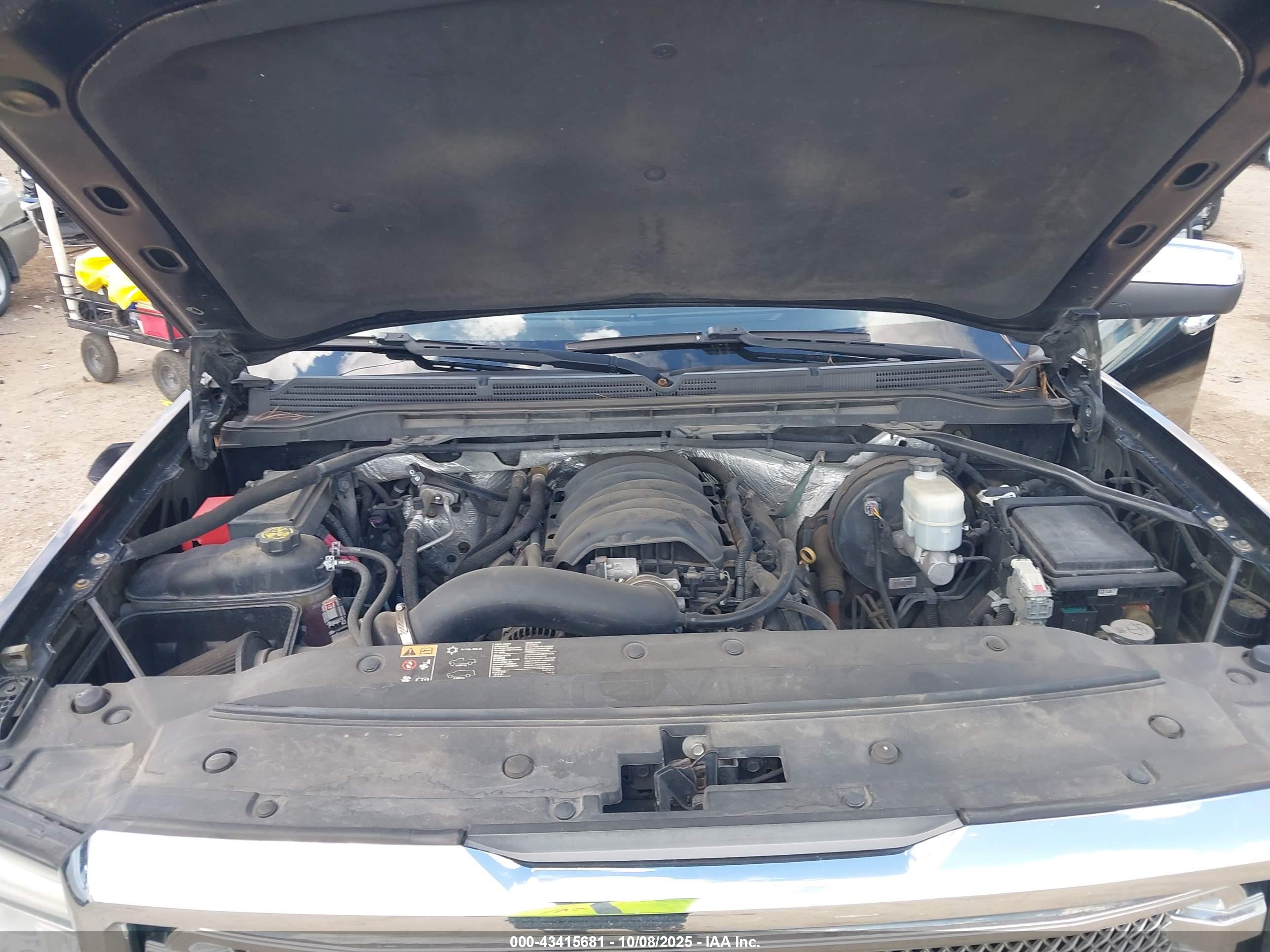 GMC SIERRA image 10