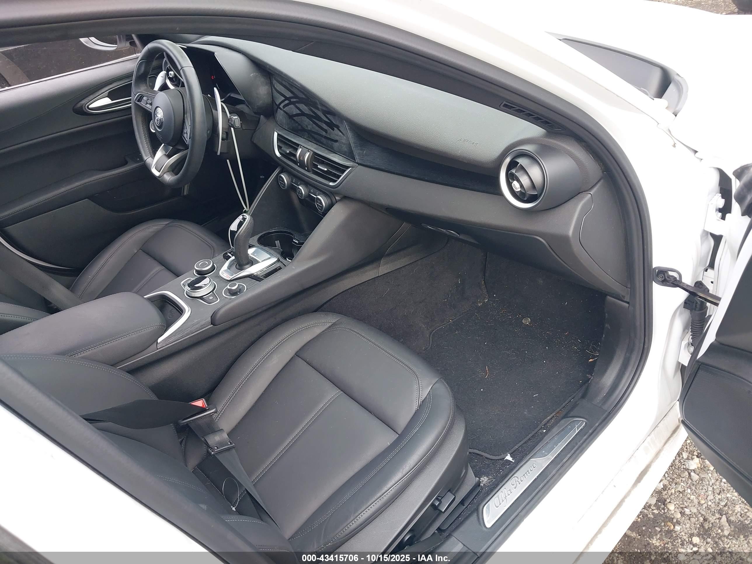 ALFA ROMEO image 5