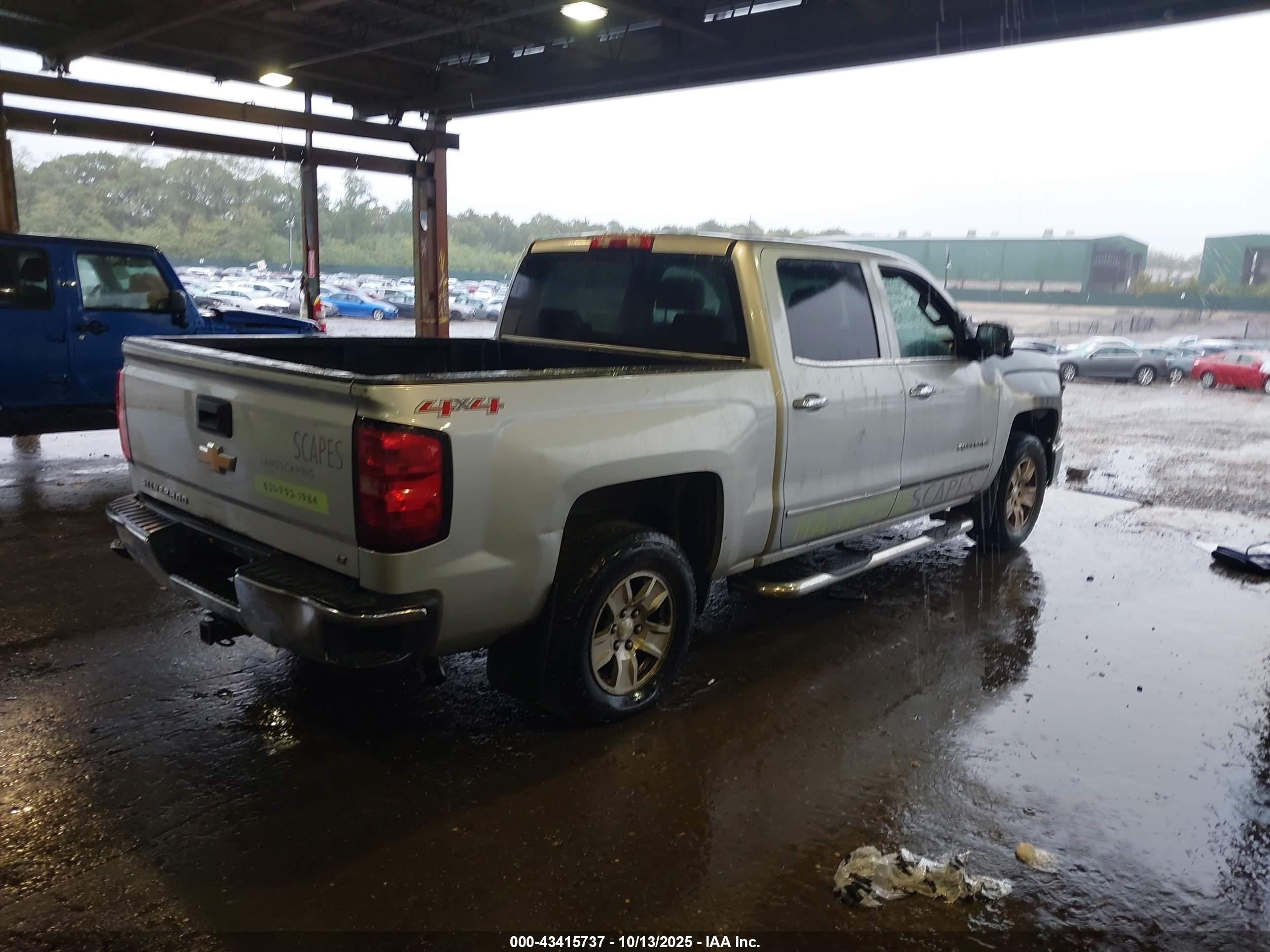 CHEVROLET SILVERADO image 4