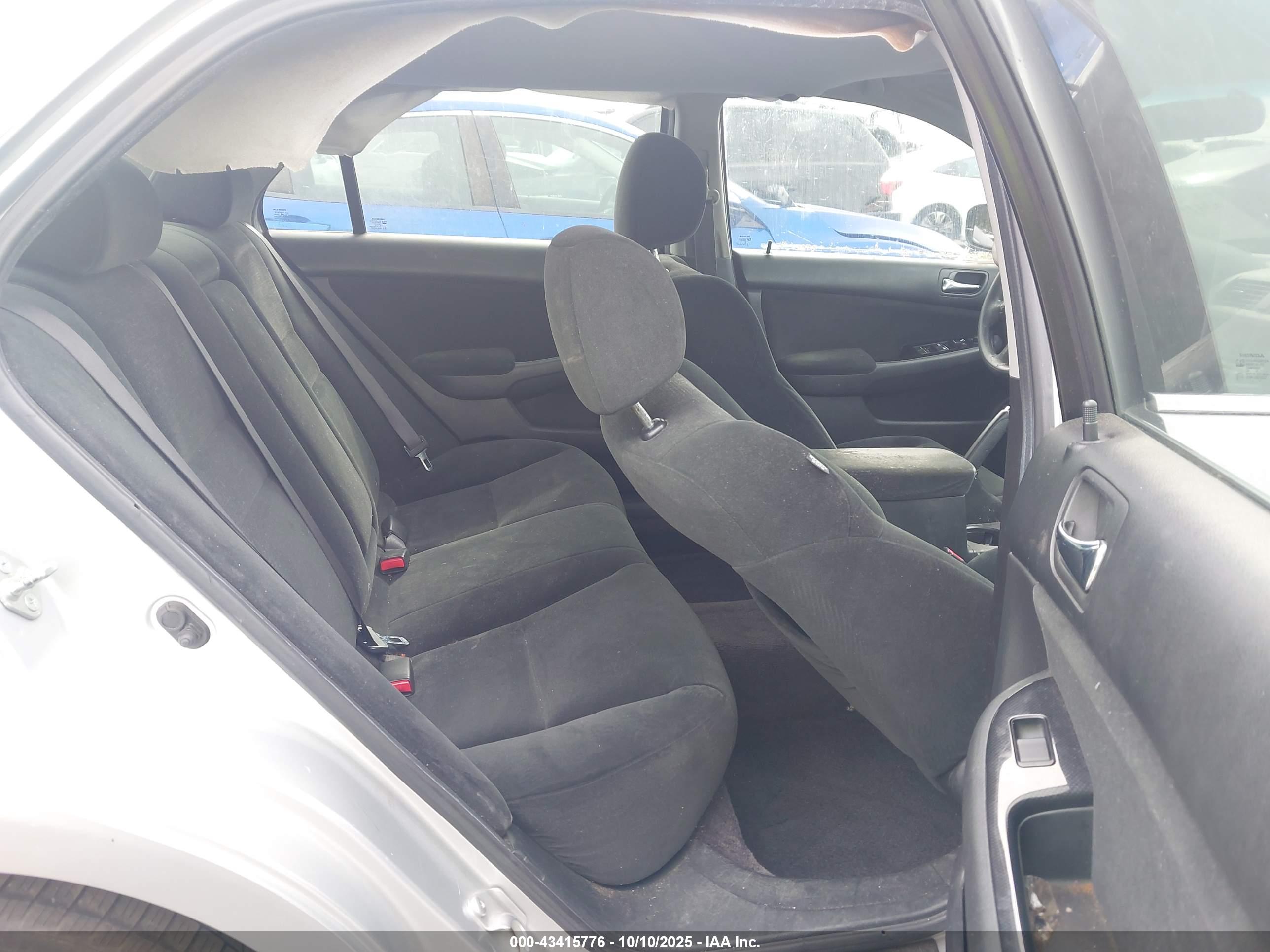 HONDA ACCORD image 8