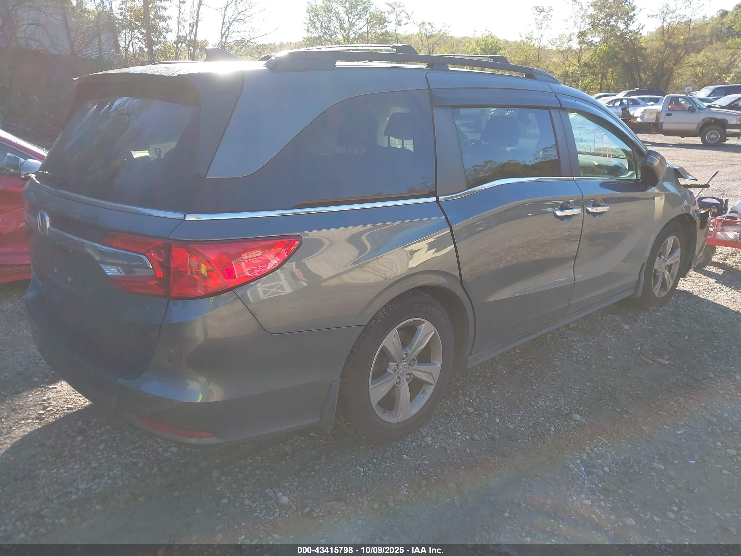 HONDA ODYSSEY image 4