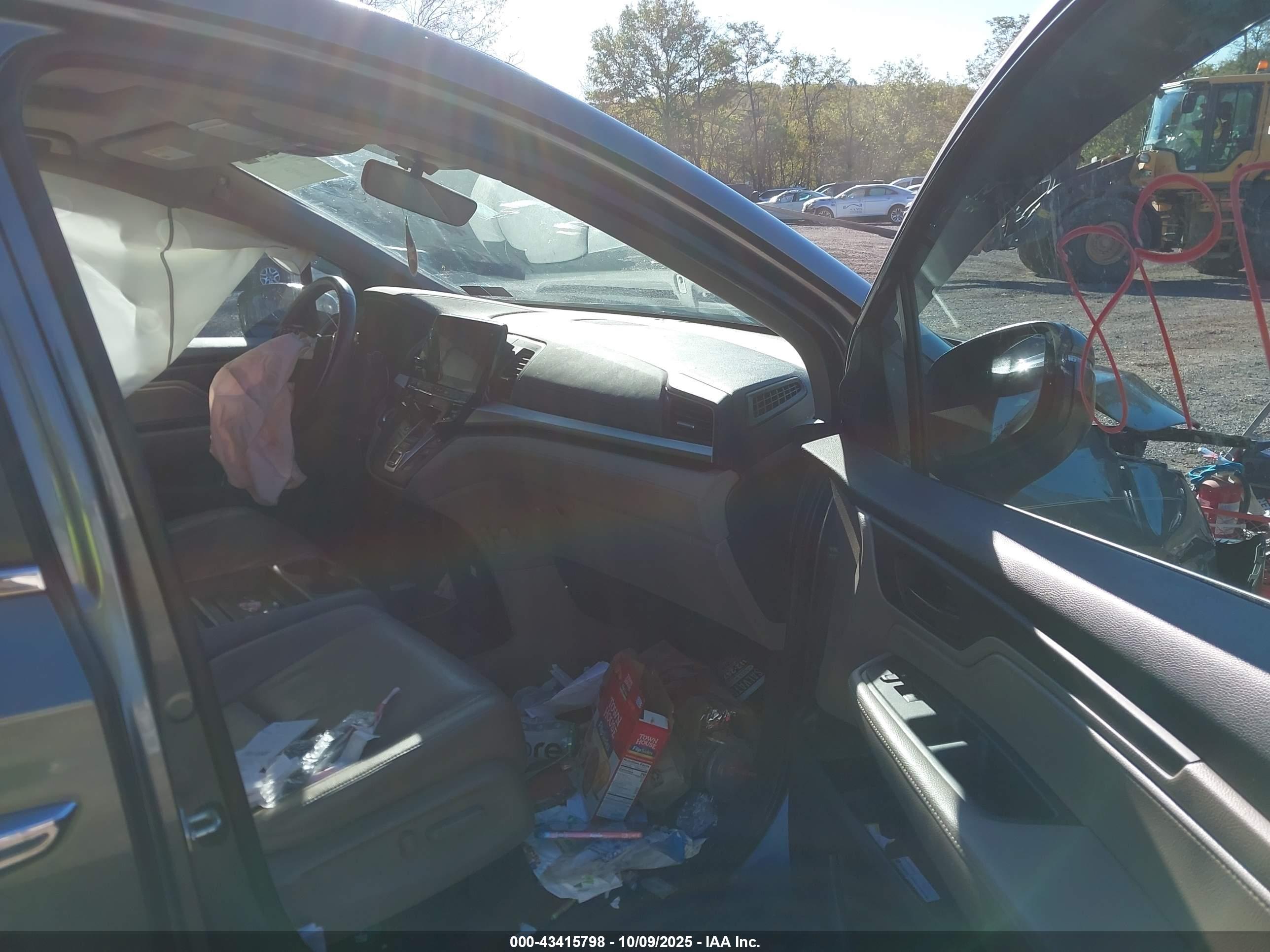 HONDA ODYSSEY image 5