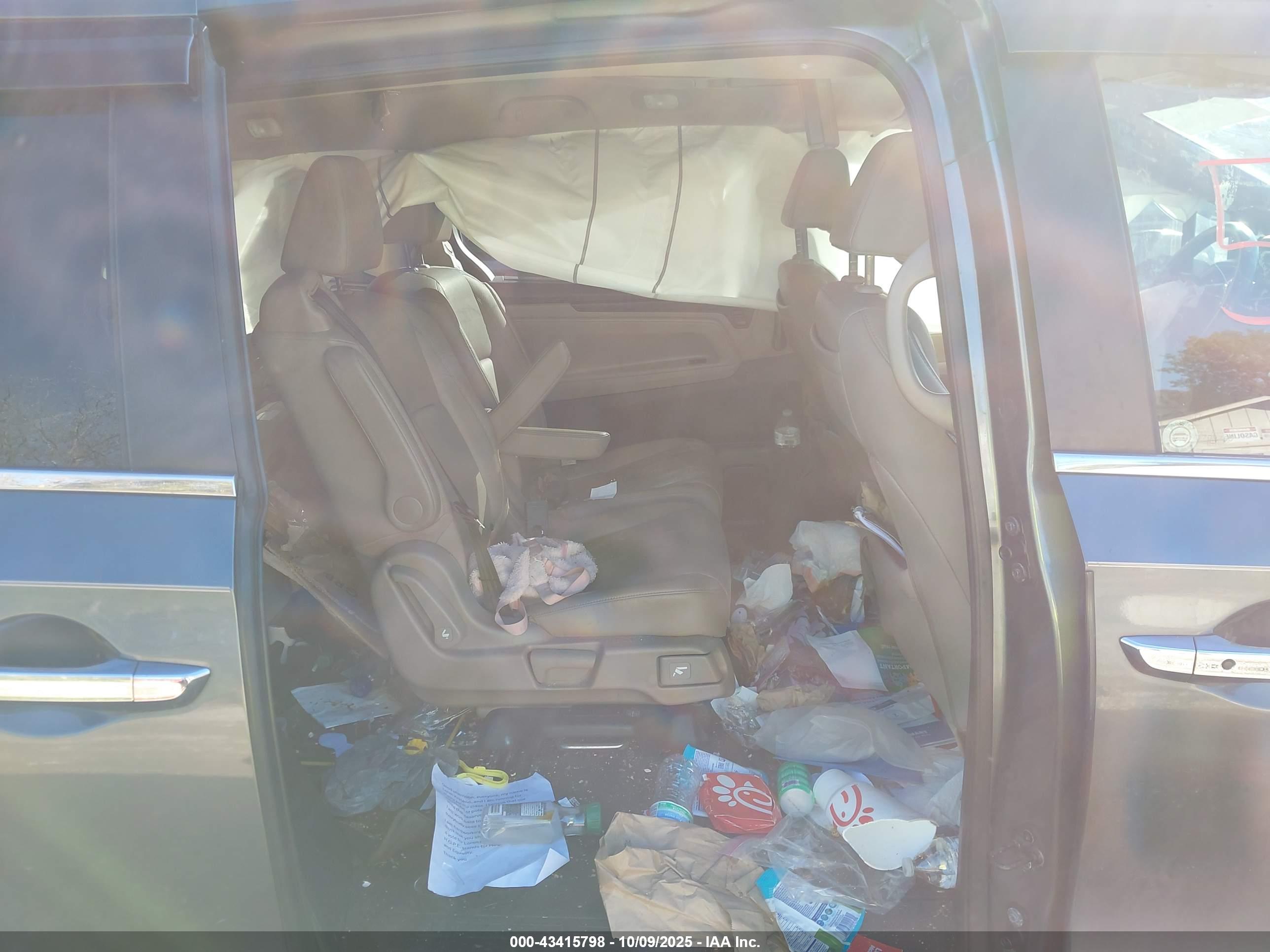 HONDA ODYSSEY image 8