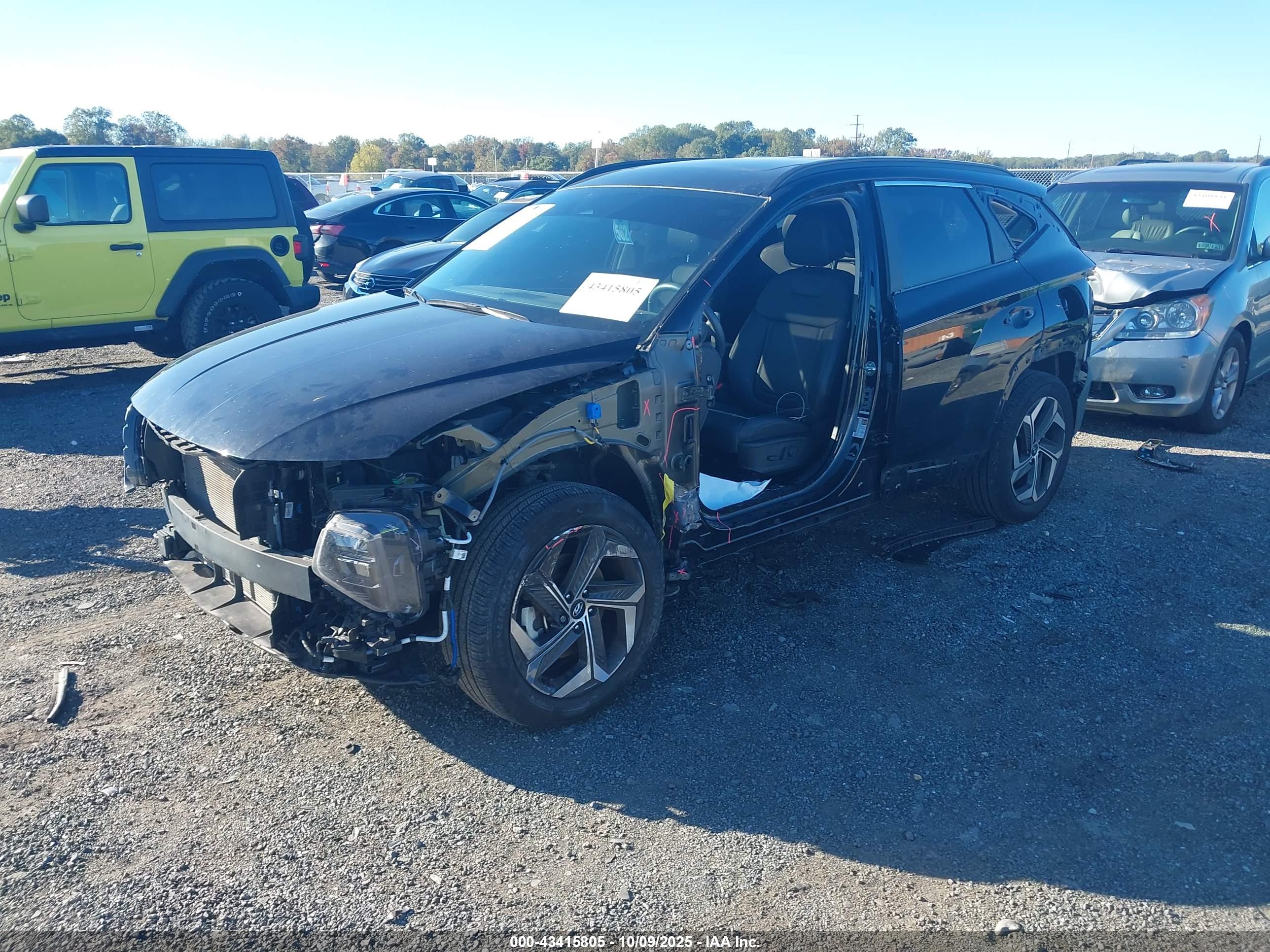 HYUNDAI TUCSON image 2