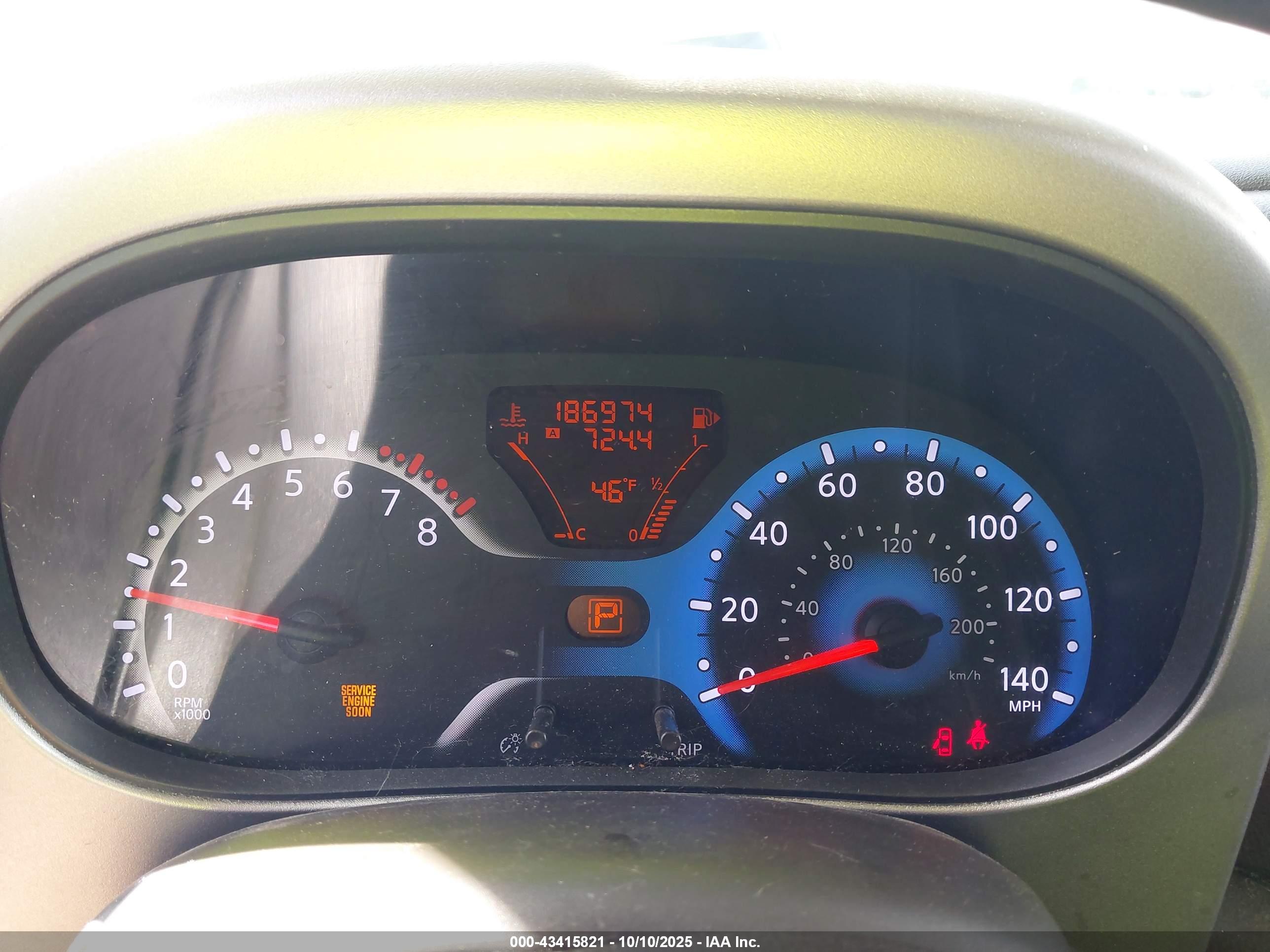 NISSAN CUBE image 7
