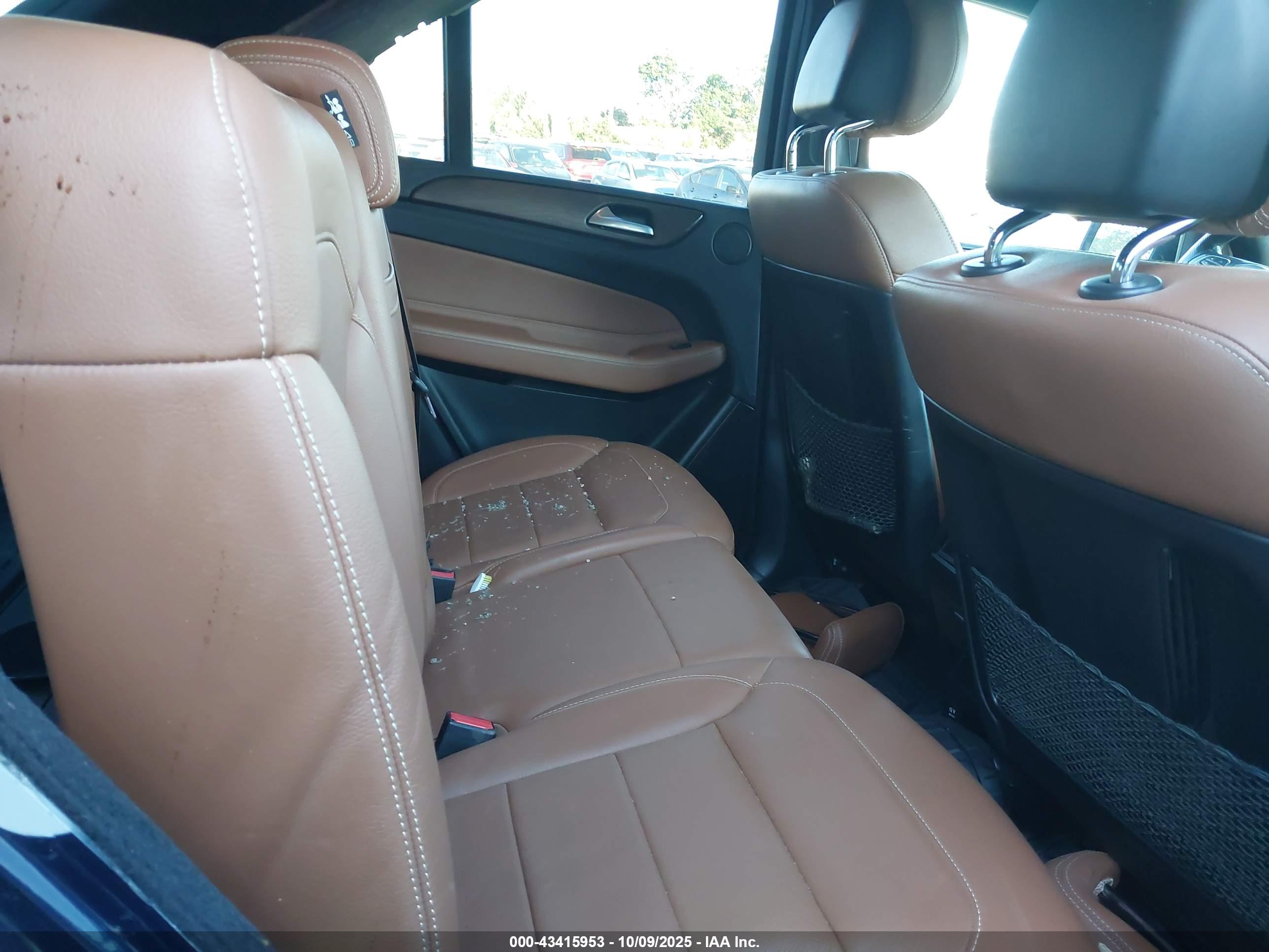 MERCEDES-BENZ GLE image 8