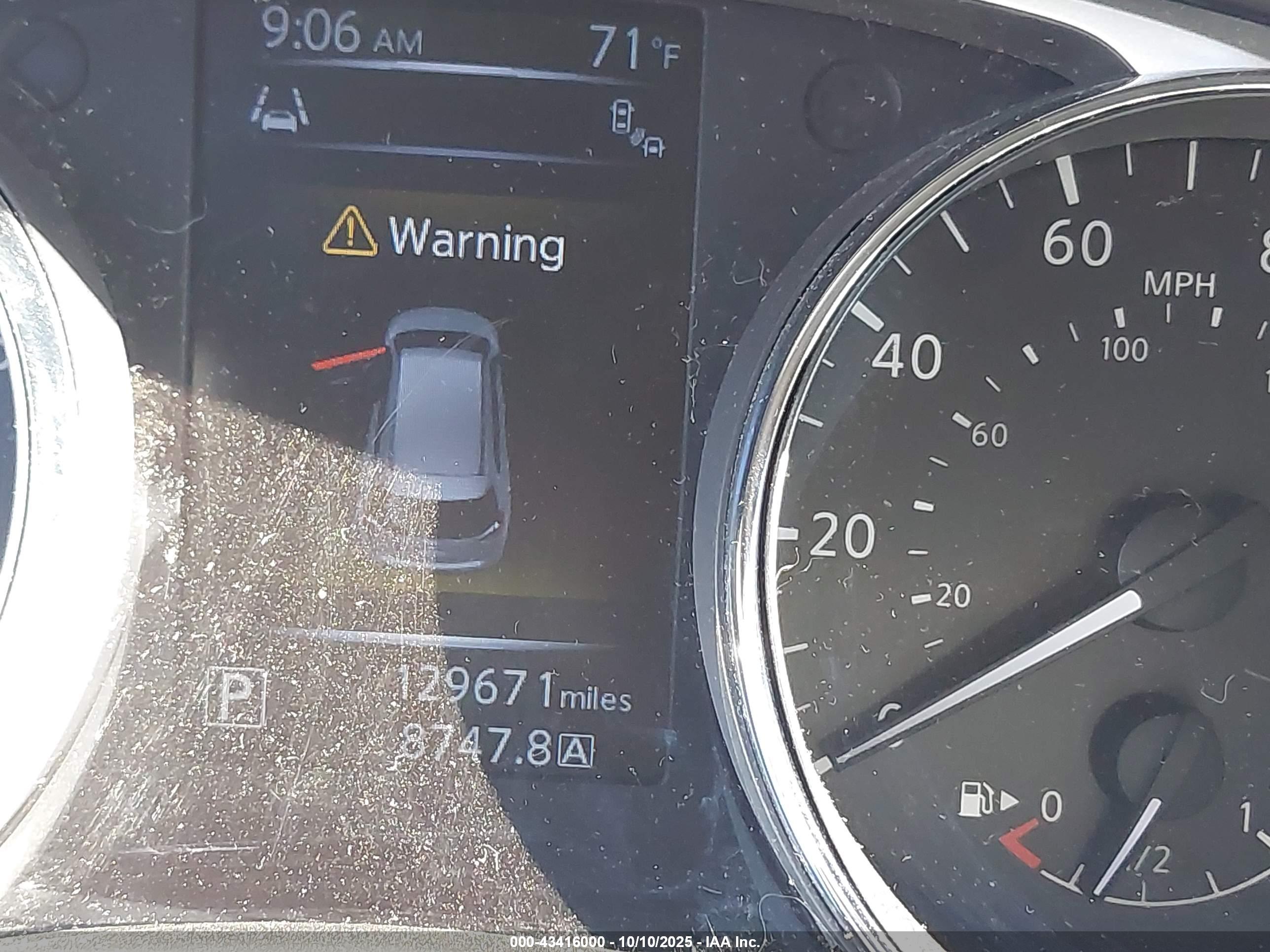 NISSAN ROGUE image 7