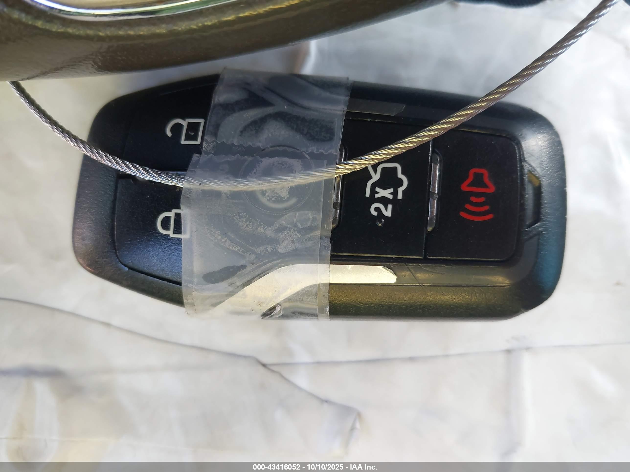 LINCOLN MKZ image 11