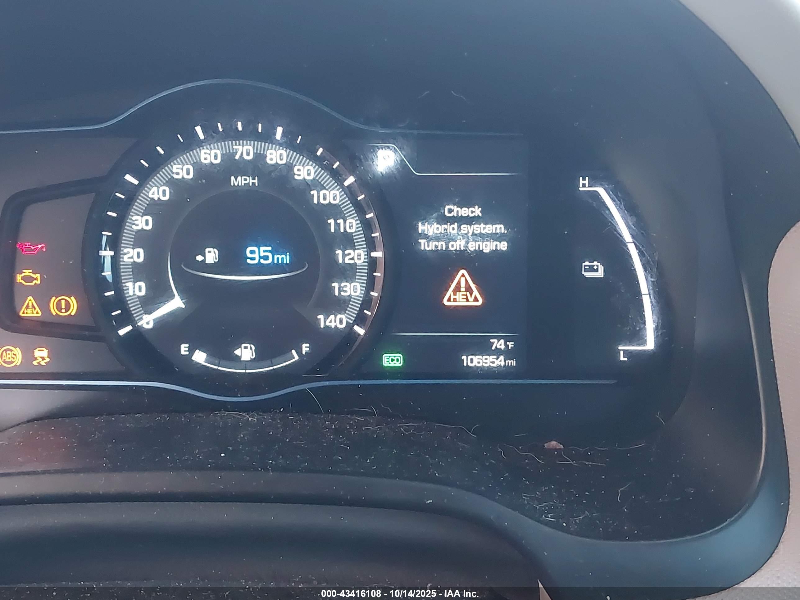 HYUNDAI IONIQ image 7