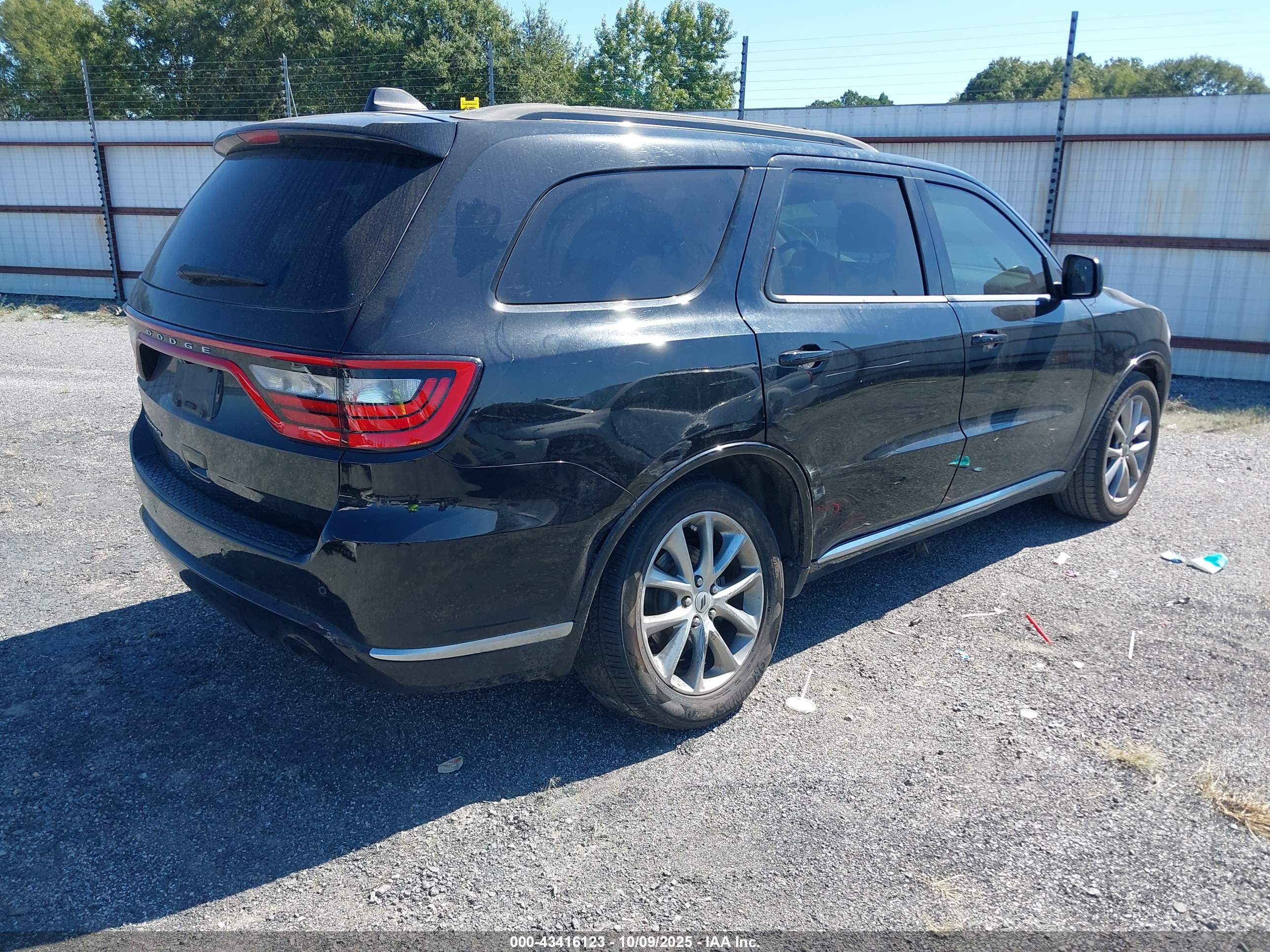 DODGE DURANGO image 4