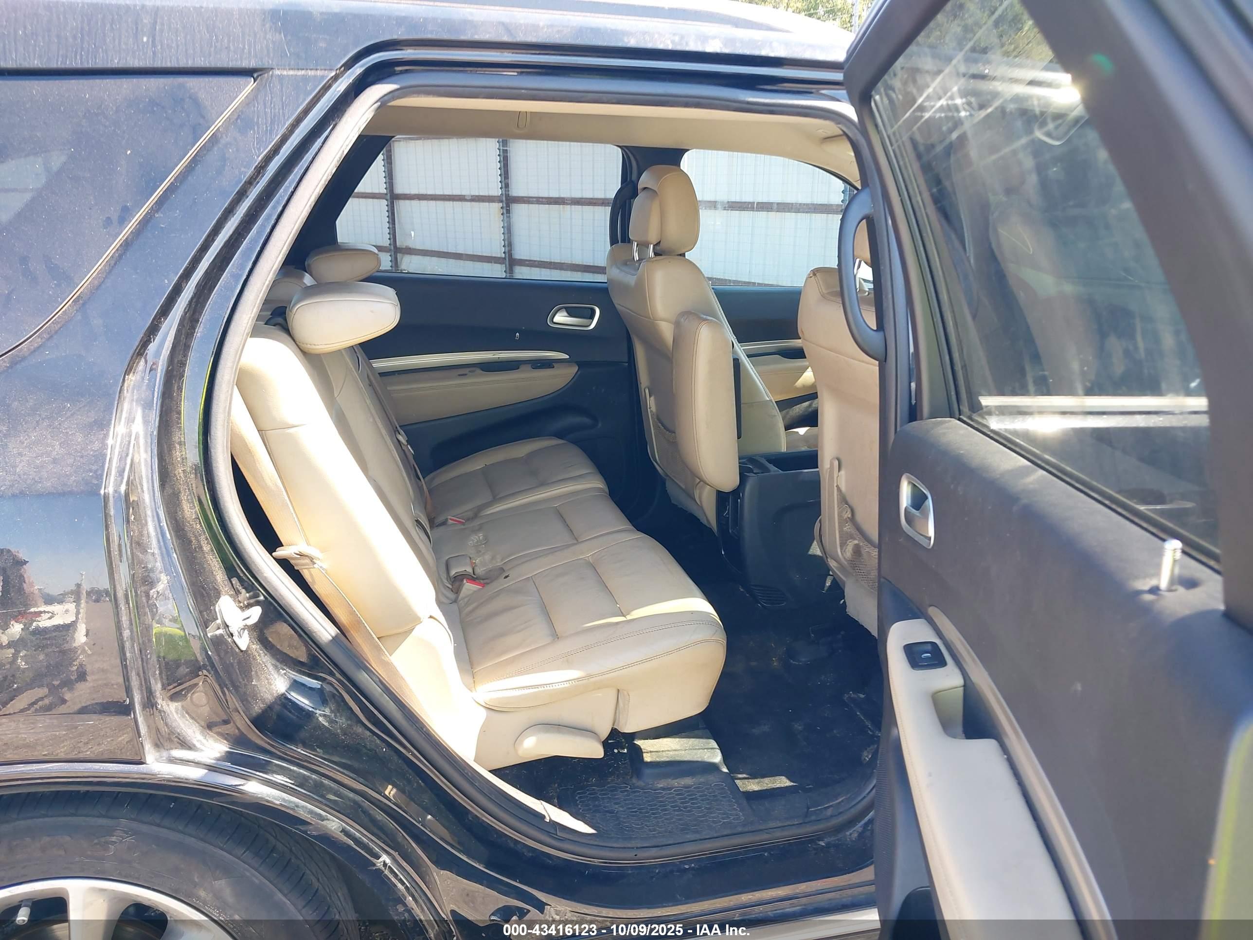DODGE DURANGO image 8