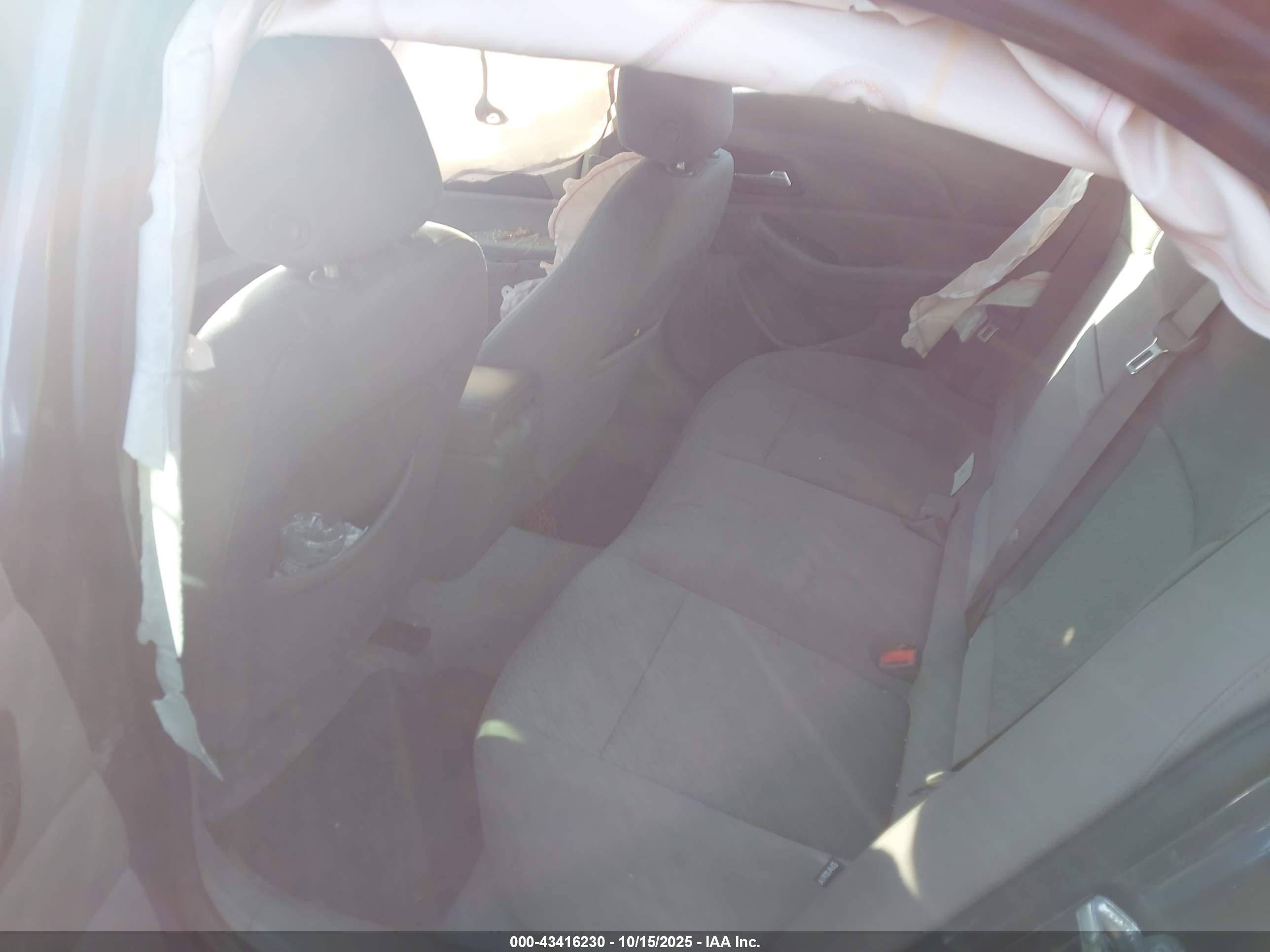 CHEVROLET MALIBU image 8