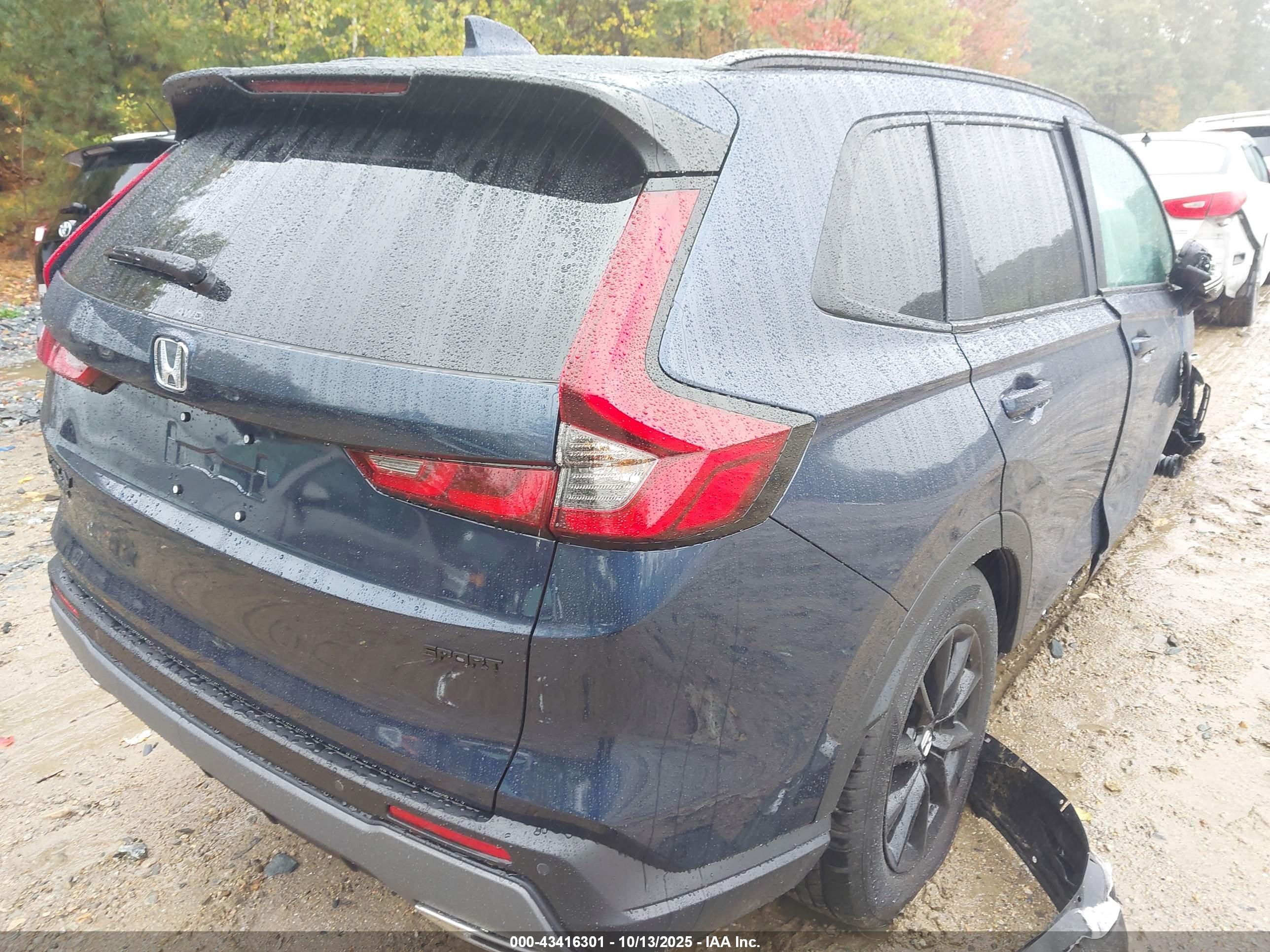 HONDA CR-V image 4