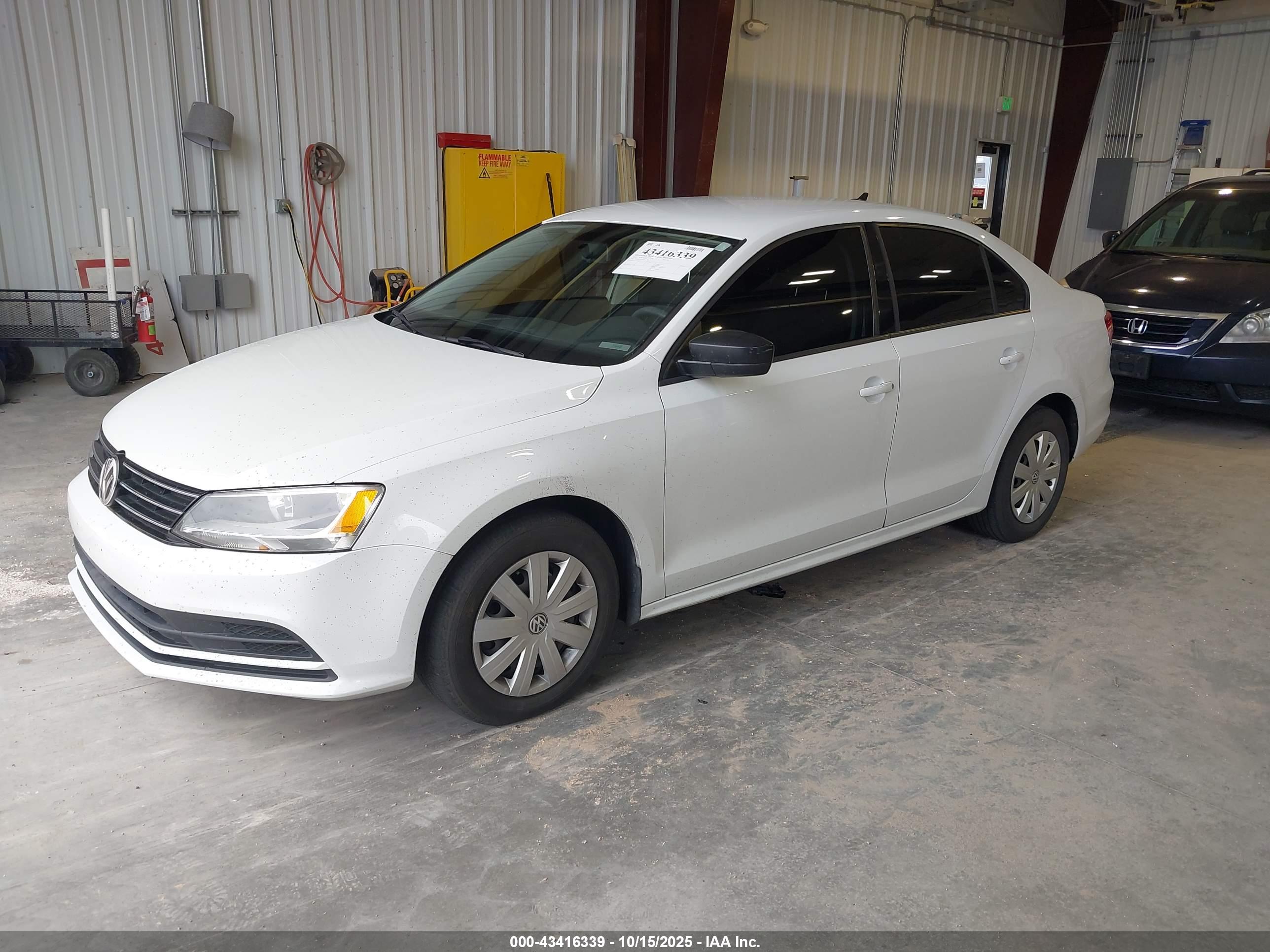 VOLKSWAGEN JETTA image 2