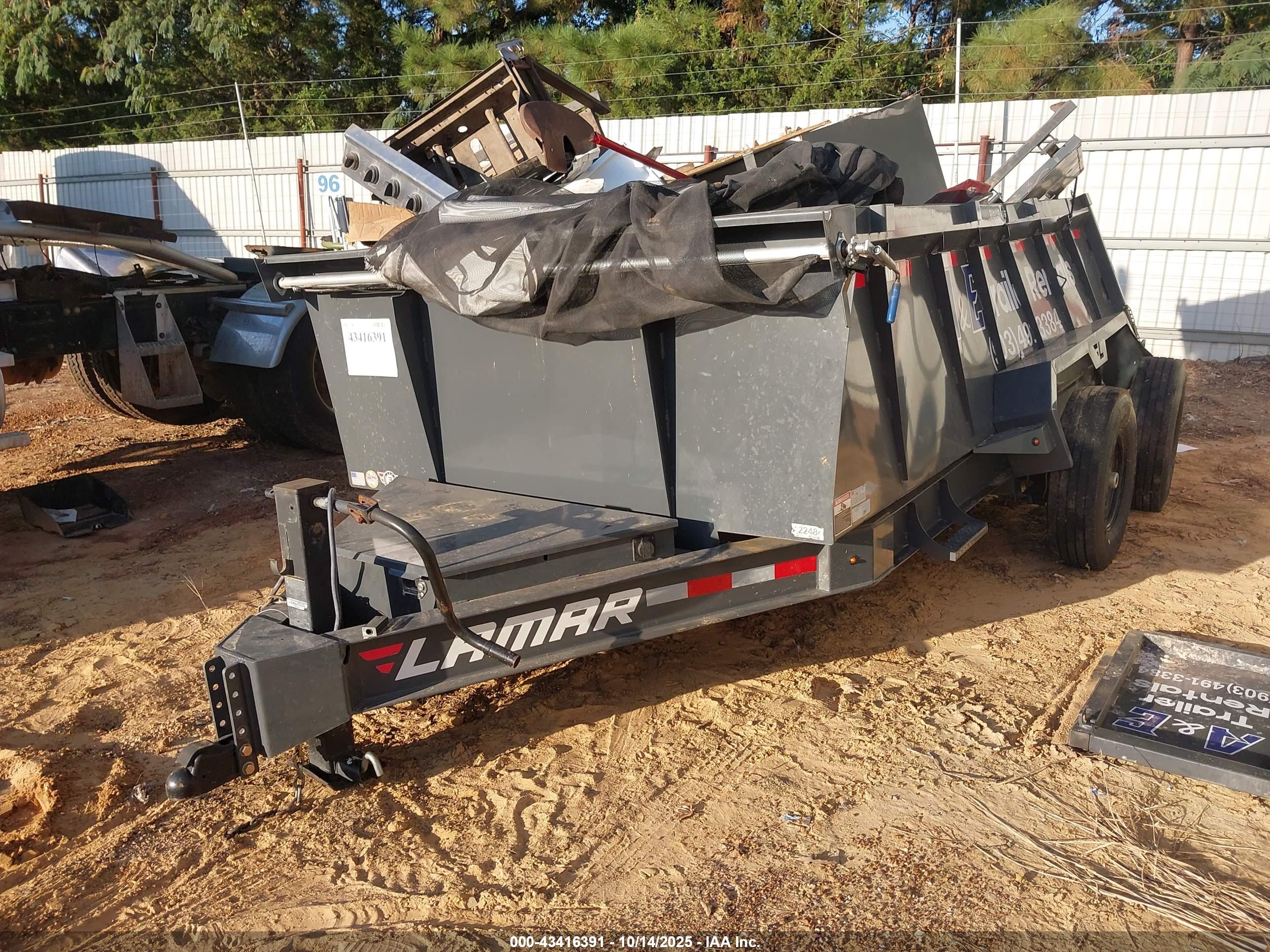 LAMA TRAILER image 2