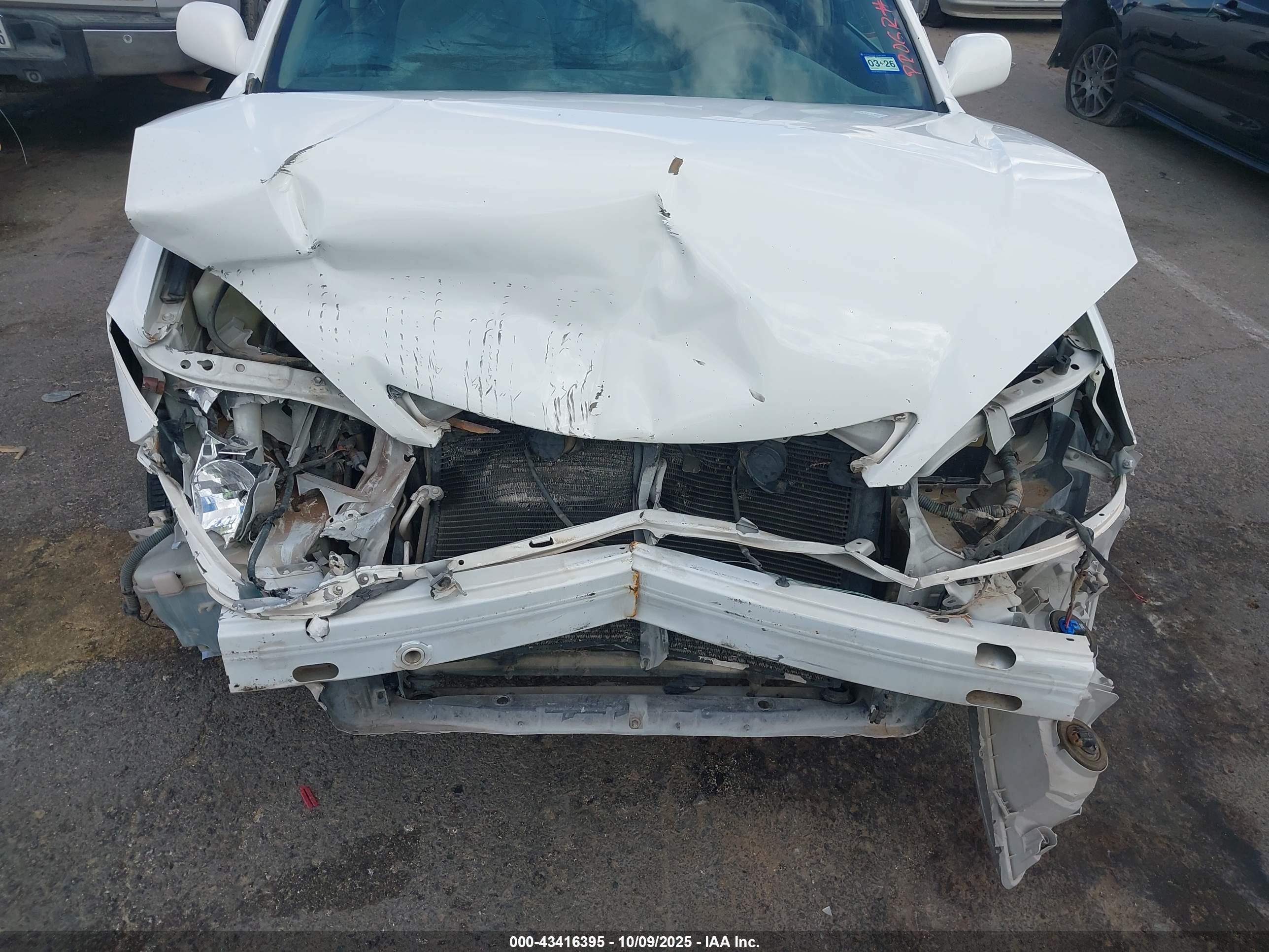 TOYOTA CAMRY image 6