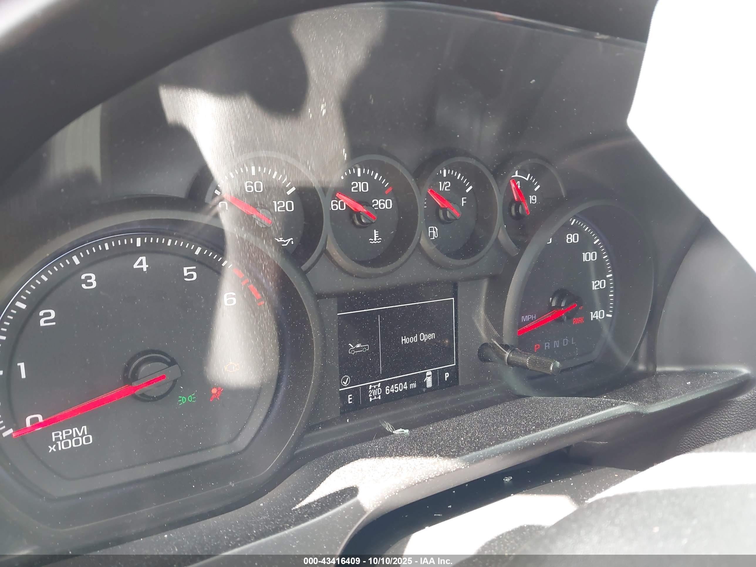 CHEVROLET SILVERADO image 7