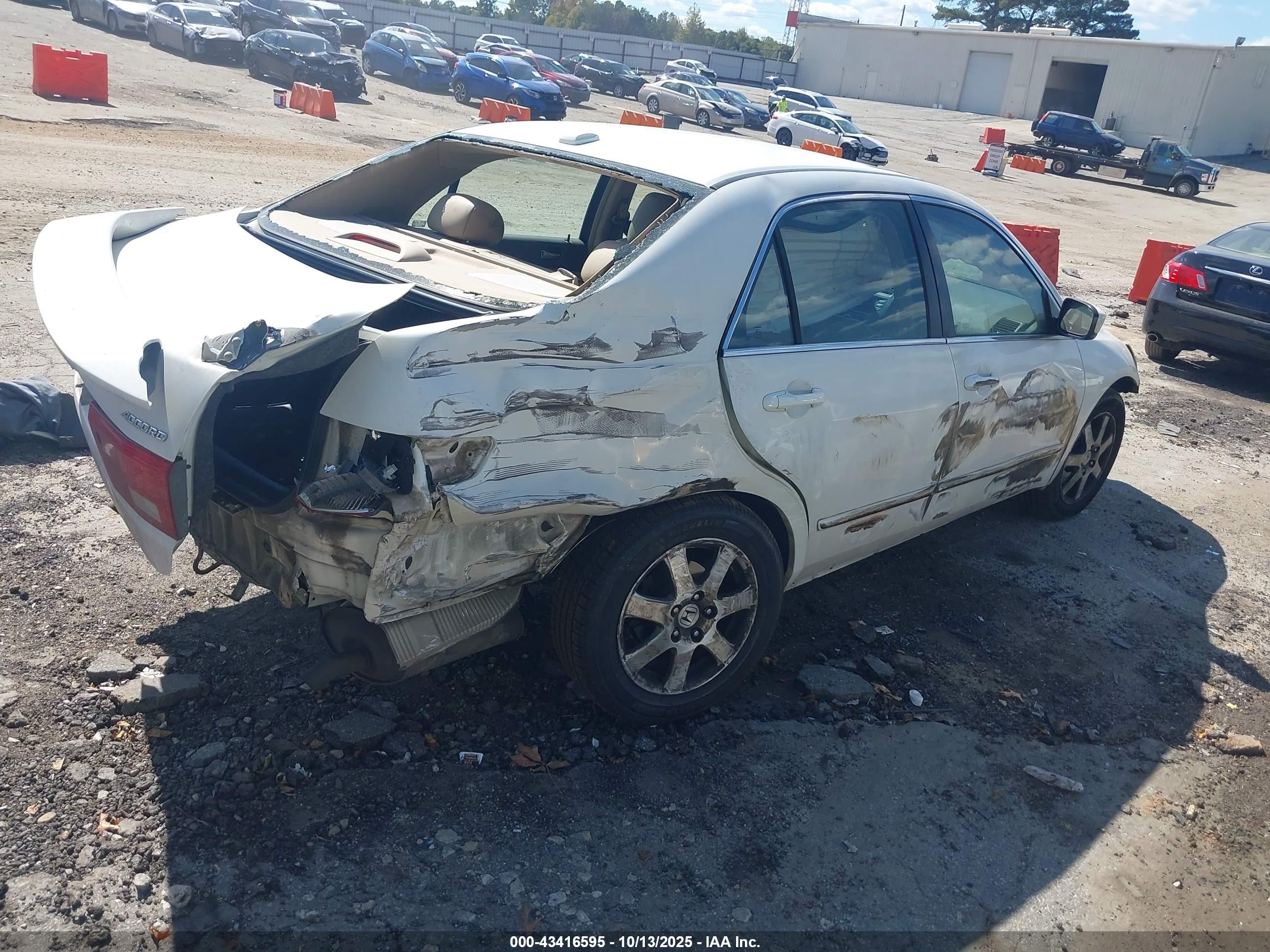 HONDA ACCORD image 4