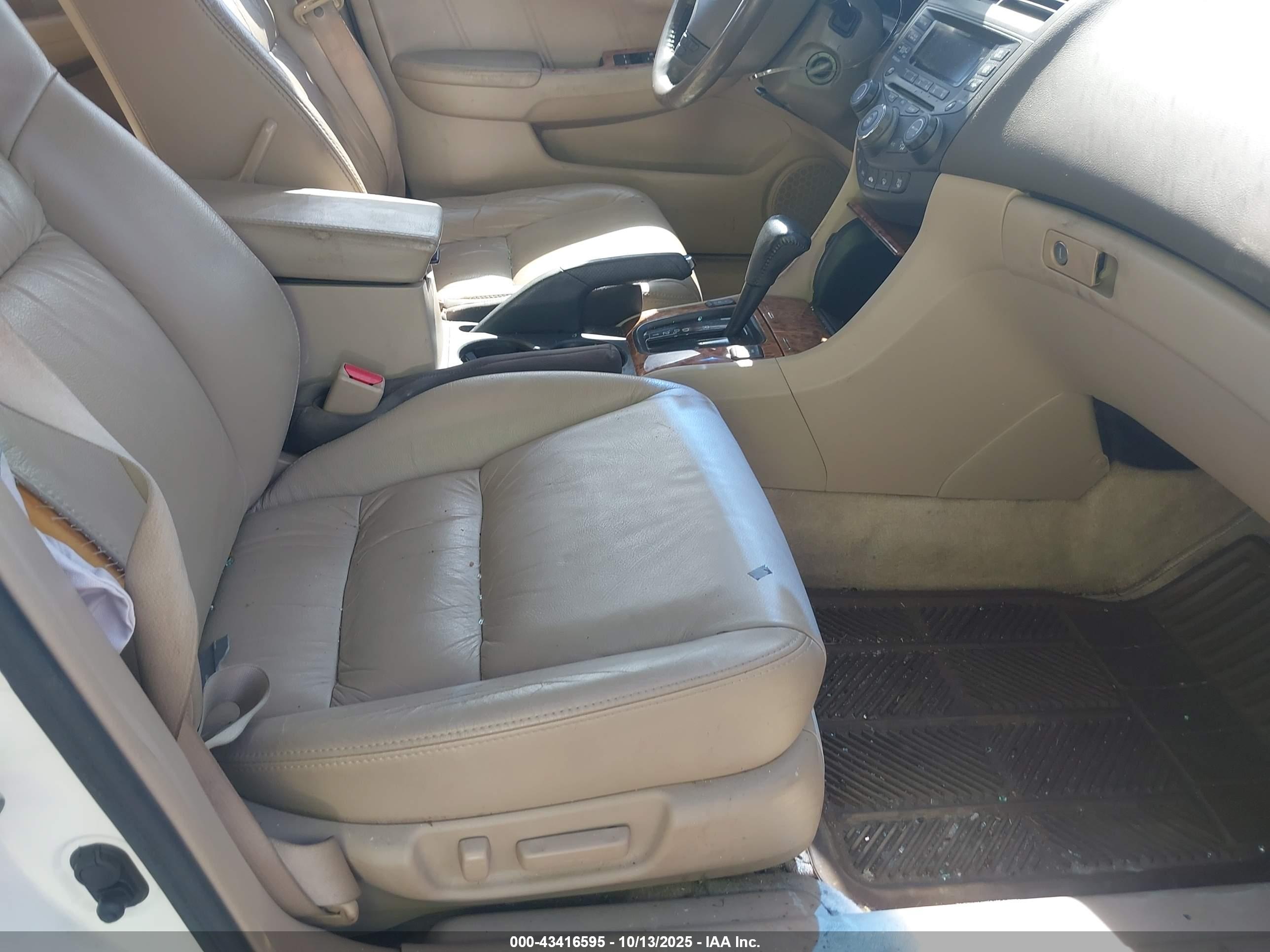 HONDA ACCORD image 5