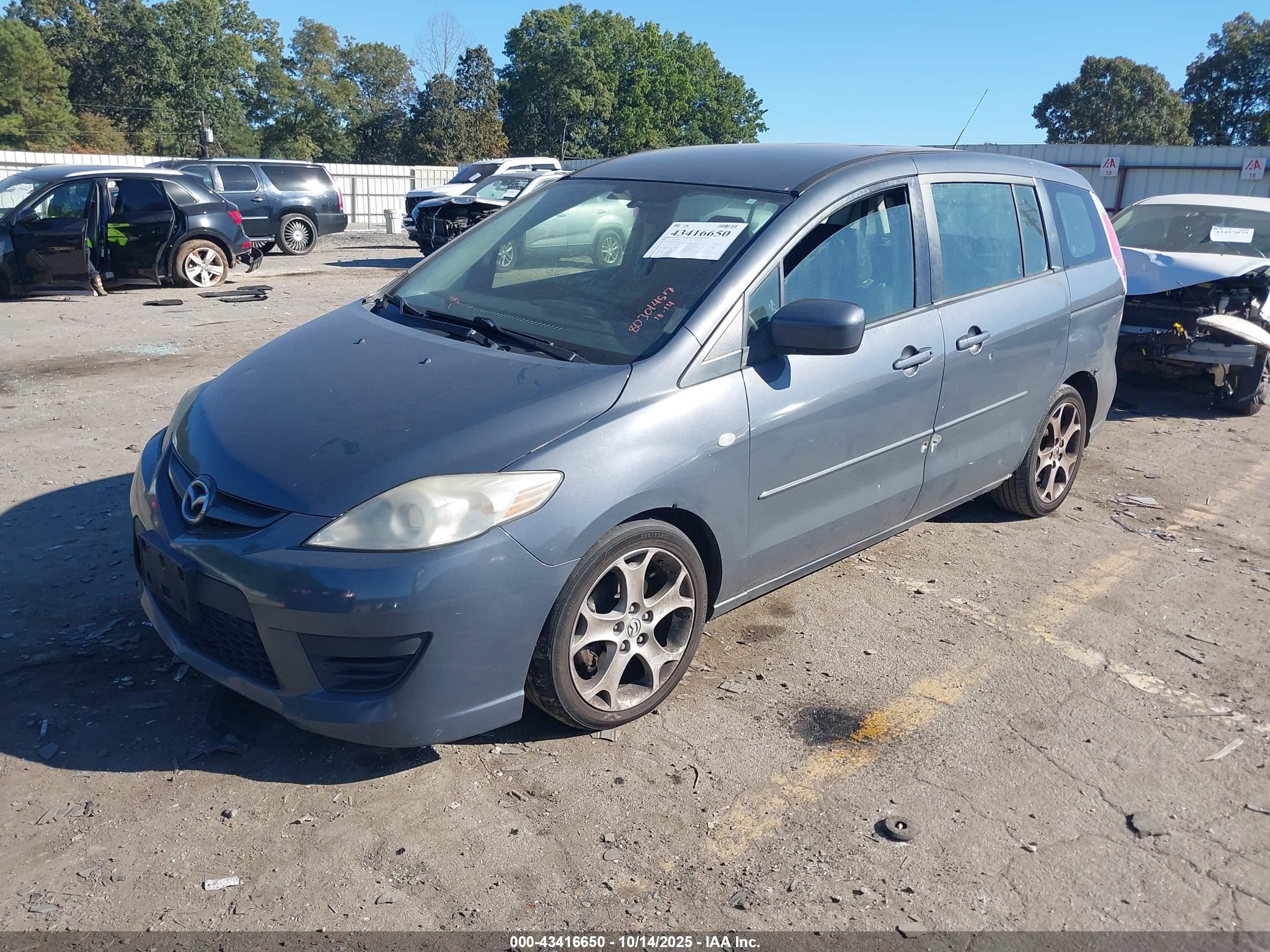 MAZDA MAZDA5 image 2