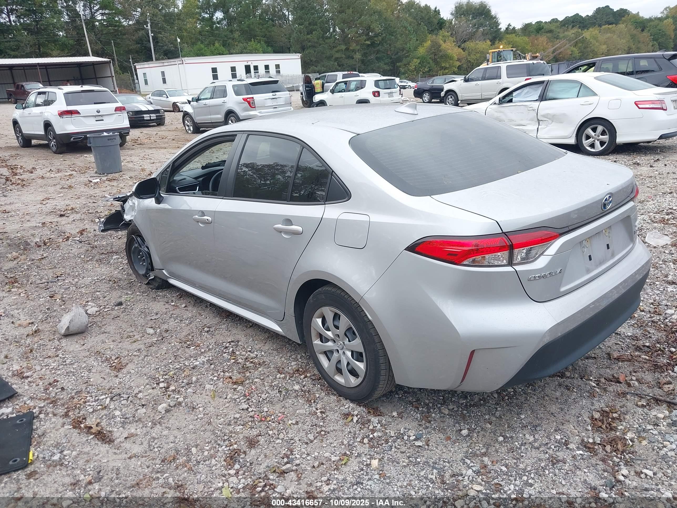 TOYOTA COROLLA image 3