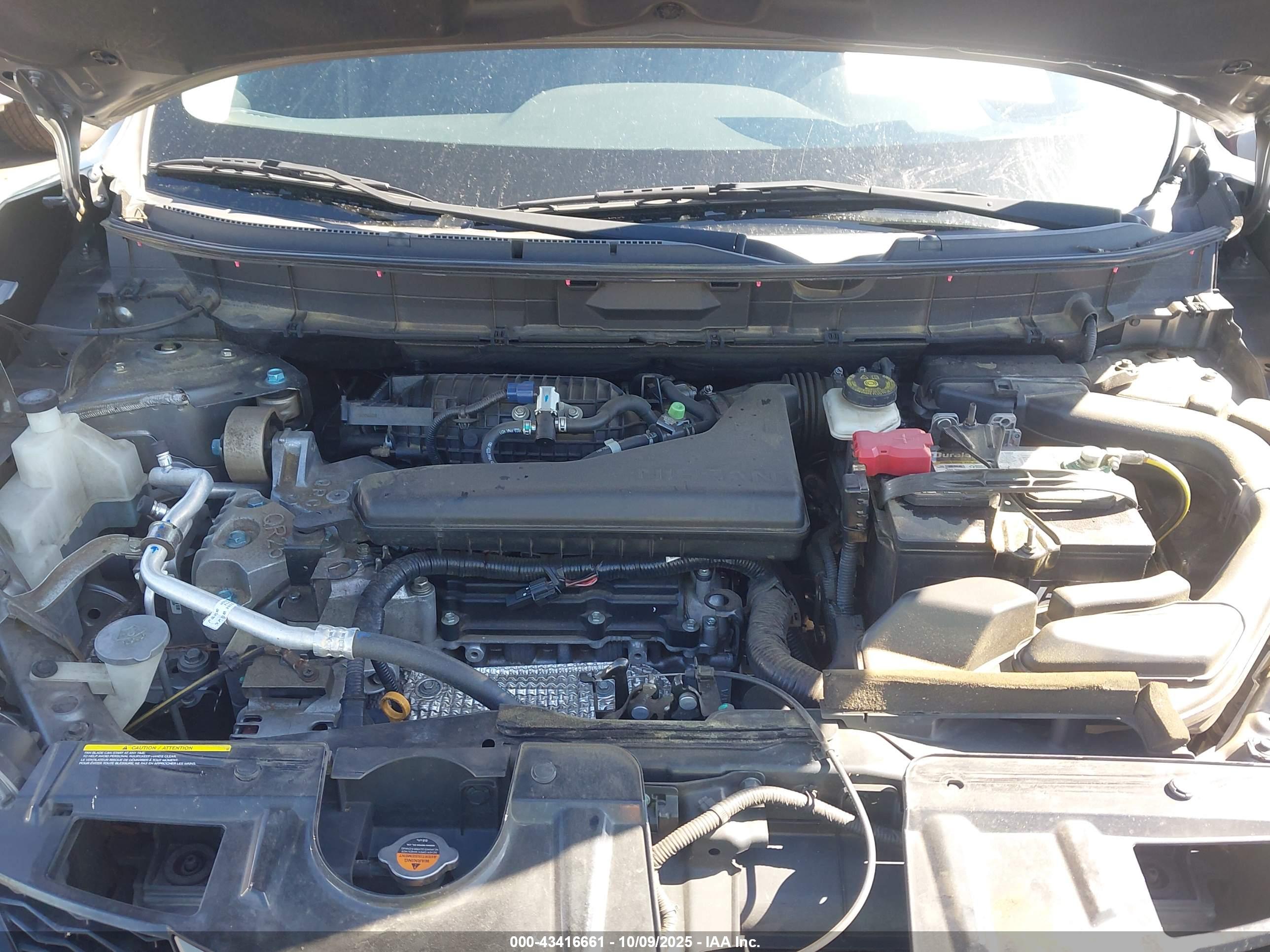 NISSAN ROGUE image 10