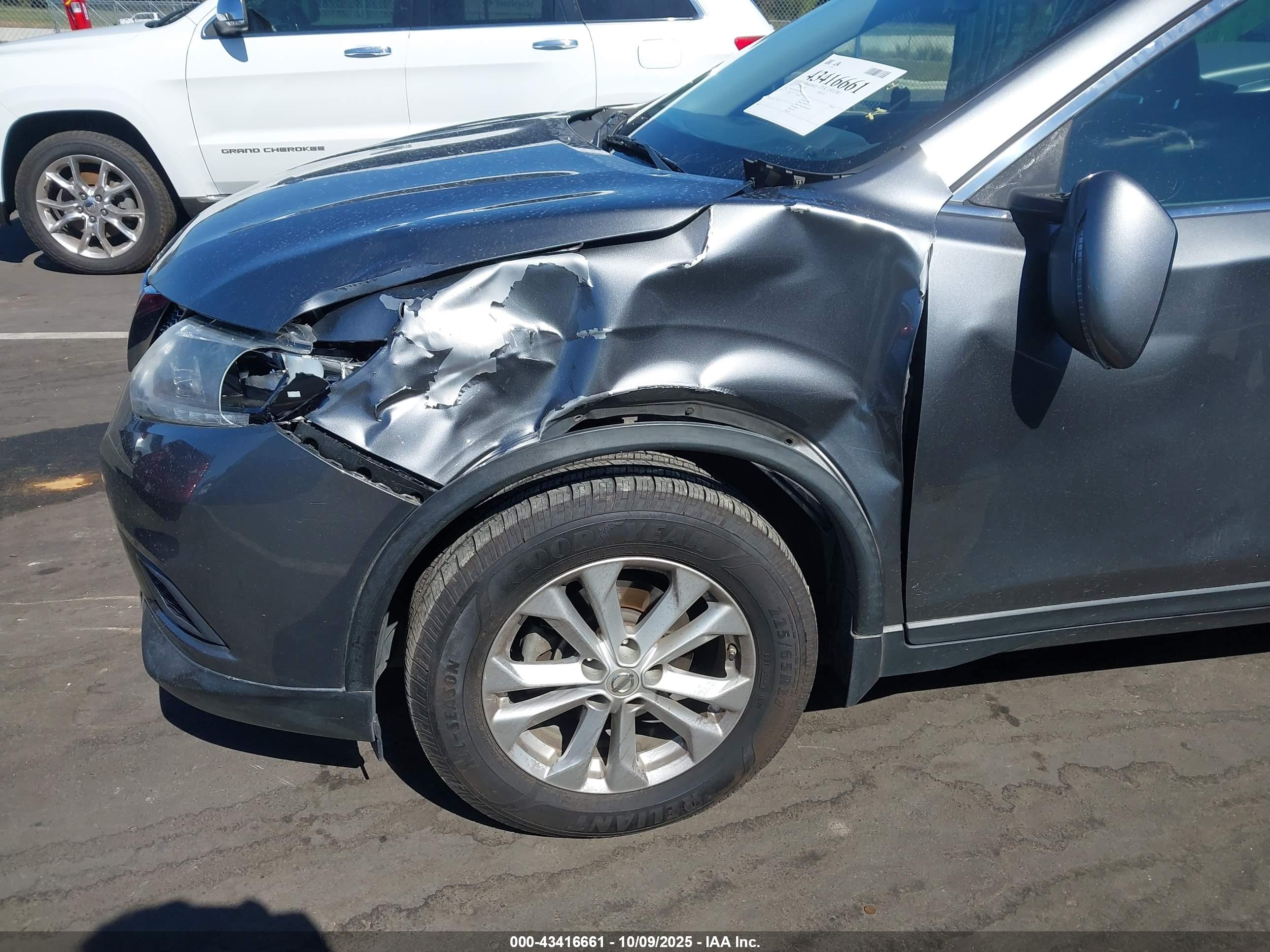 NISSAN ROGUE image 6
