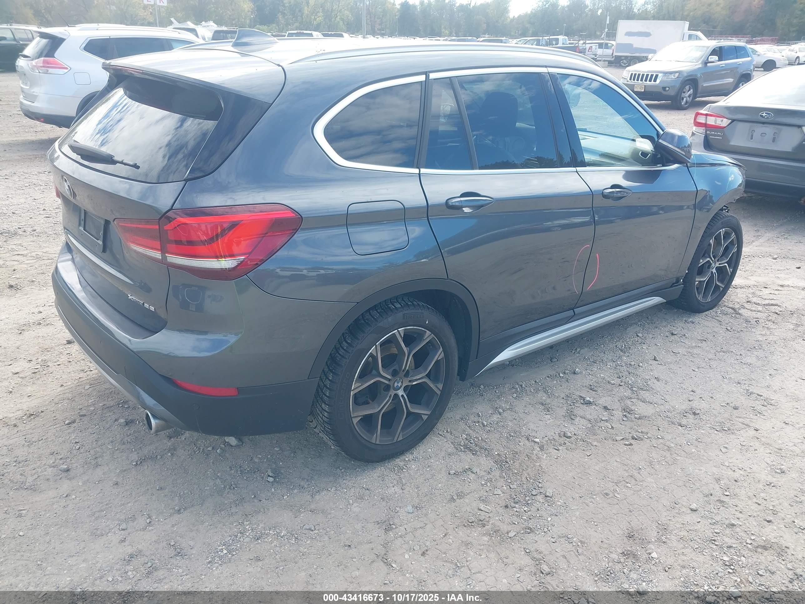 BMW X1 image 4