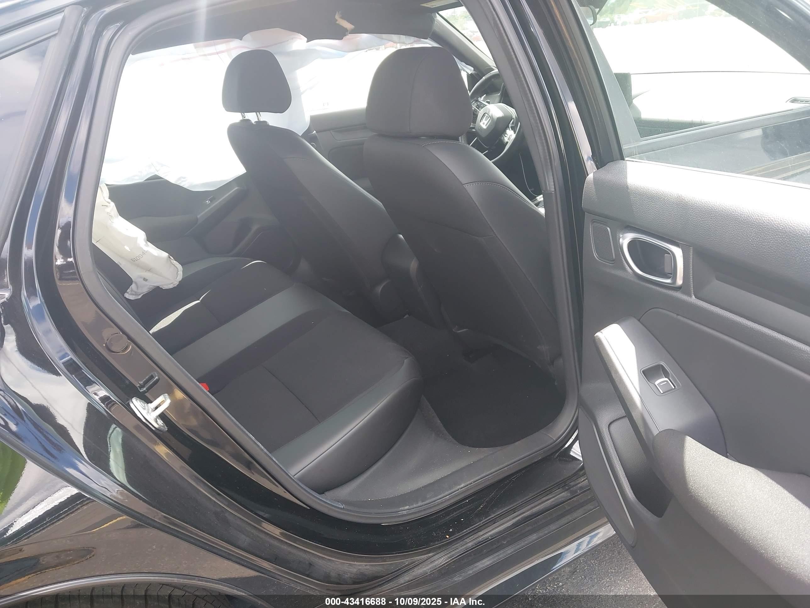 HONDA CIVIC image 8