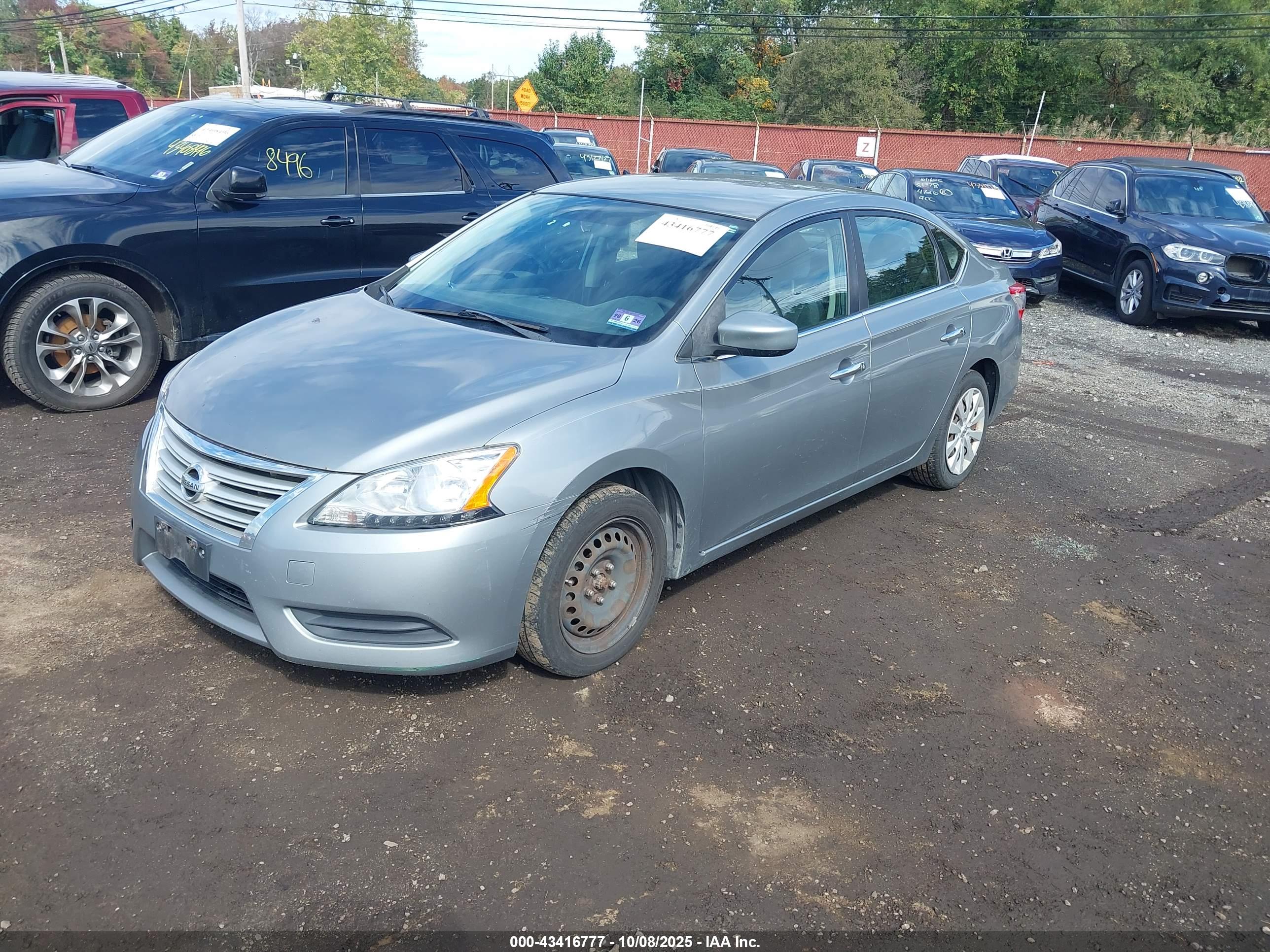NISSAN SENTRA image 2