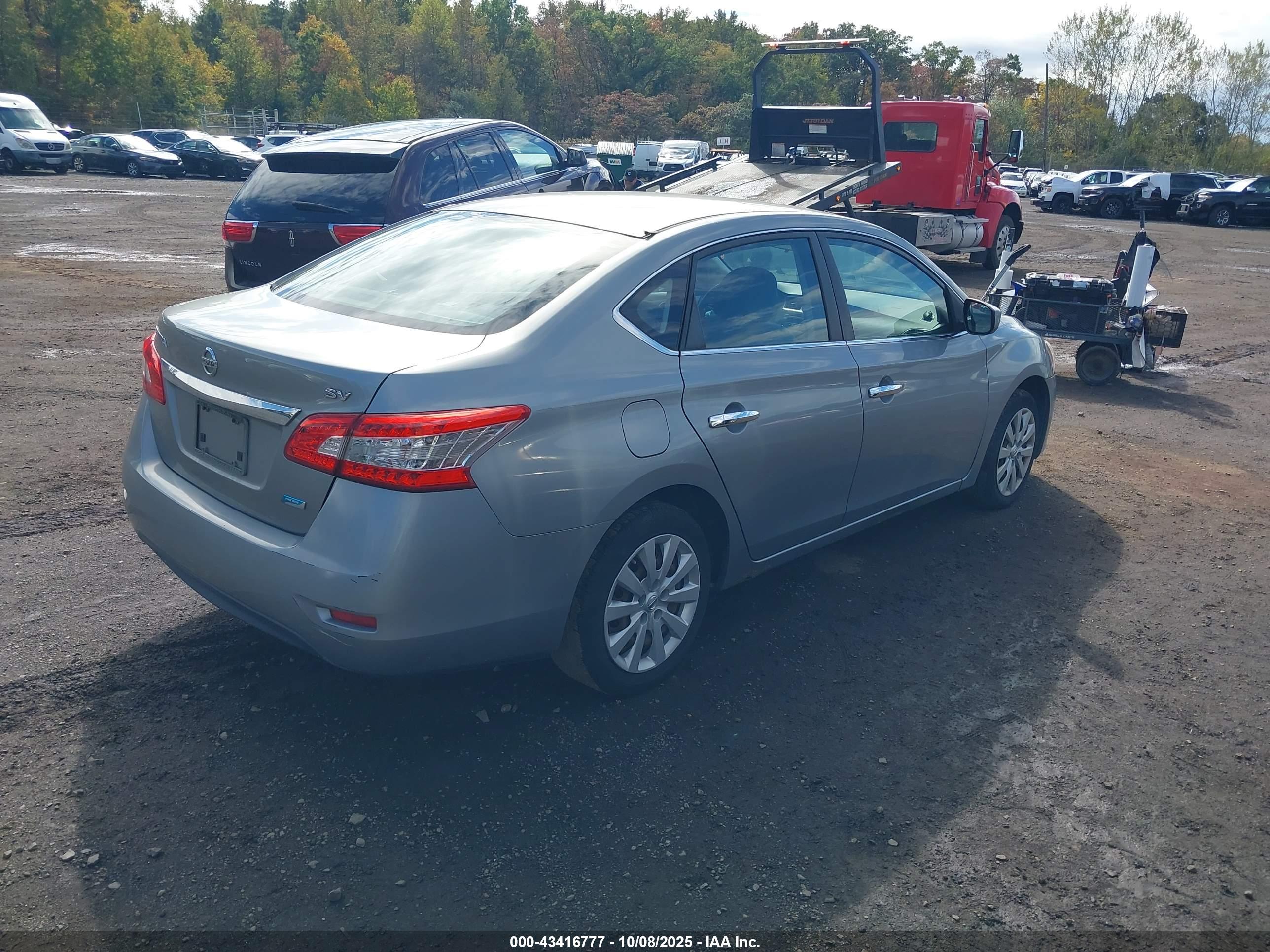 NISSAN SENTRA image 4