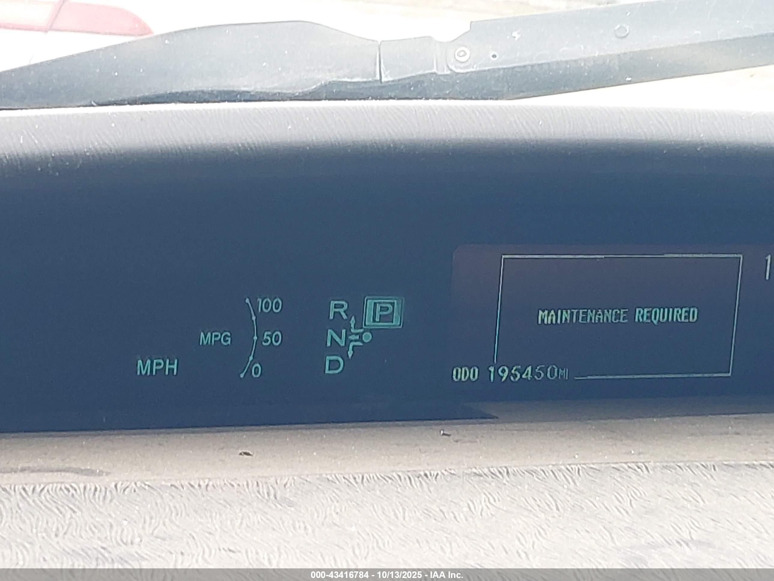 TOYOTA PRIUS image 7
