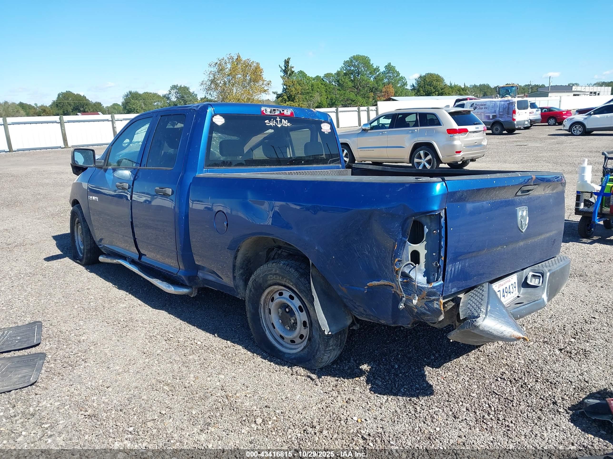 DODGE RAM image 3