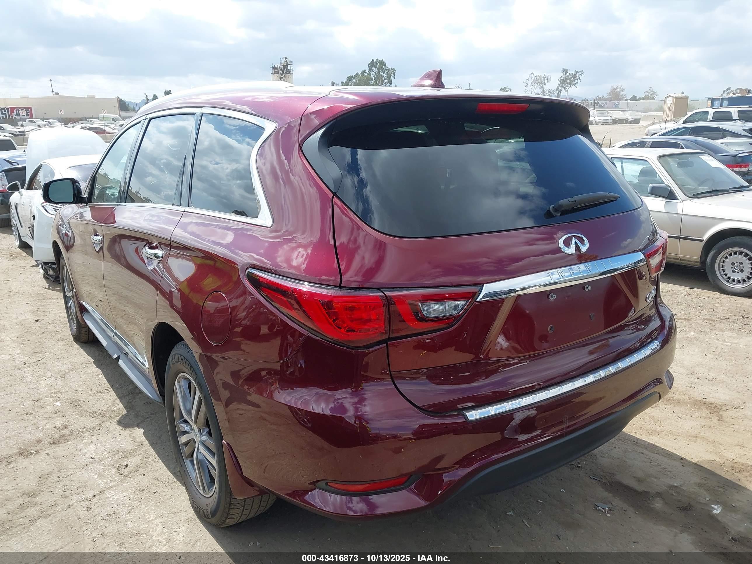 INFINITI QX60 image 3