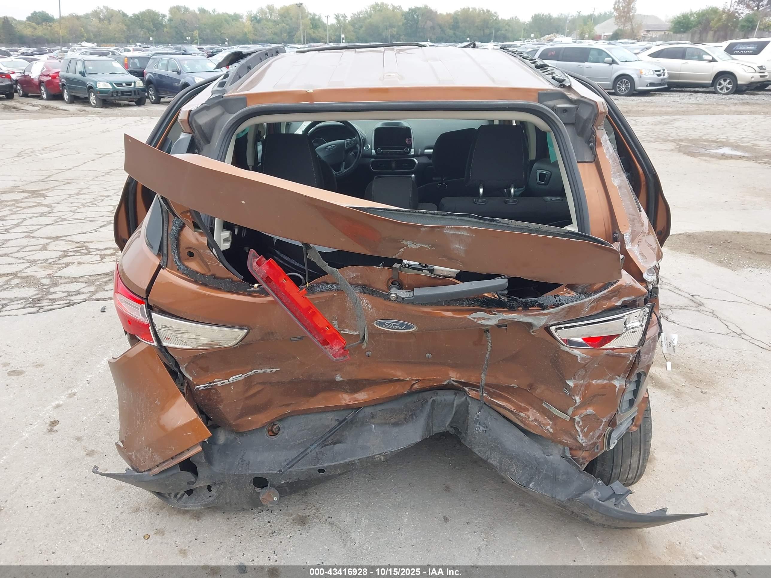 FORD ECOSPORT image 6