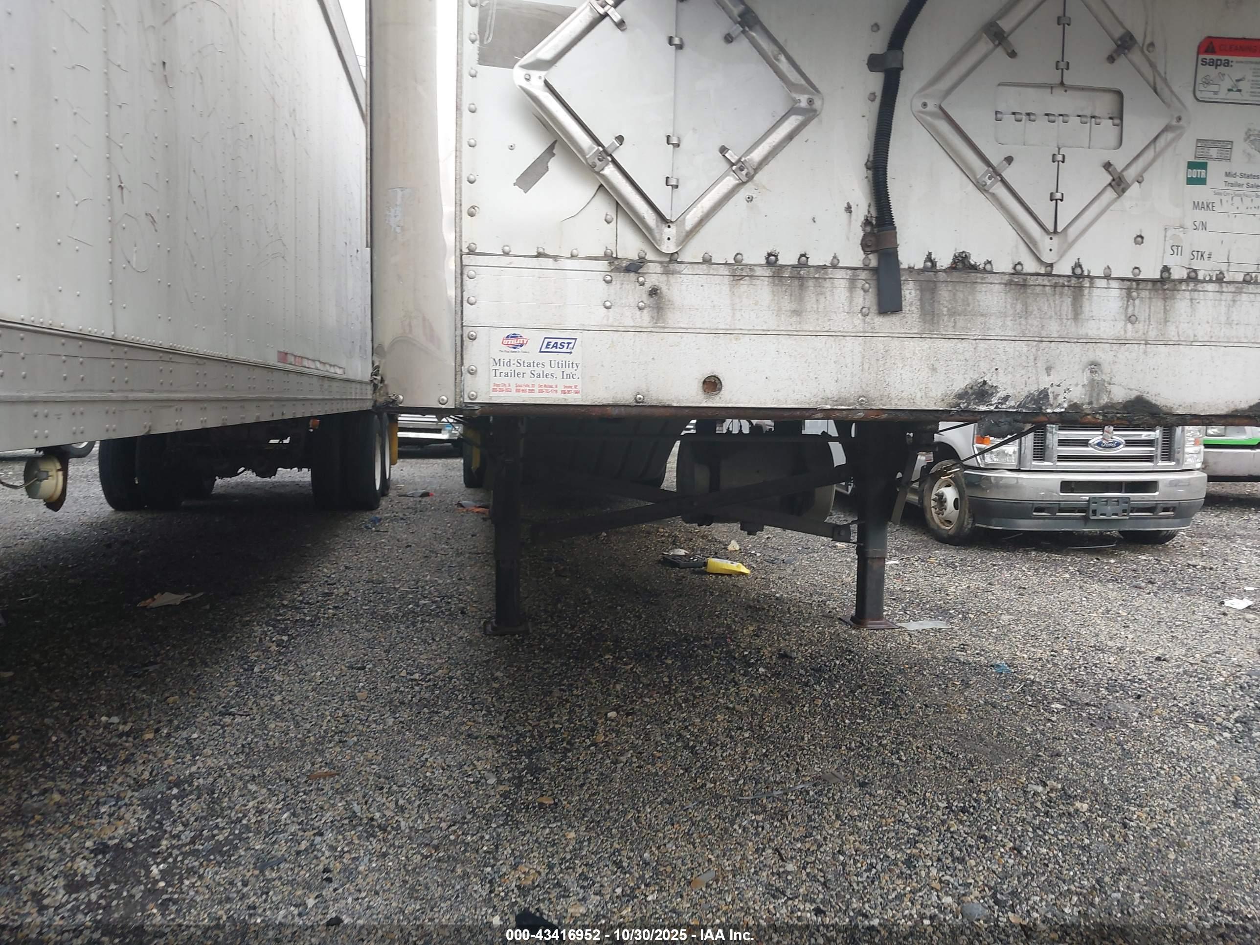 UTILITY TRAILER image 11