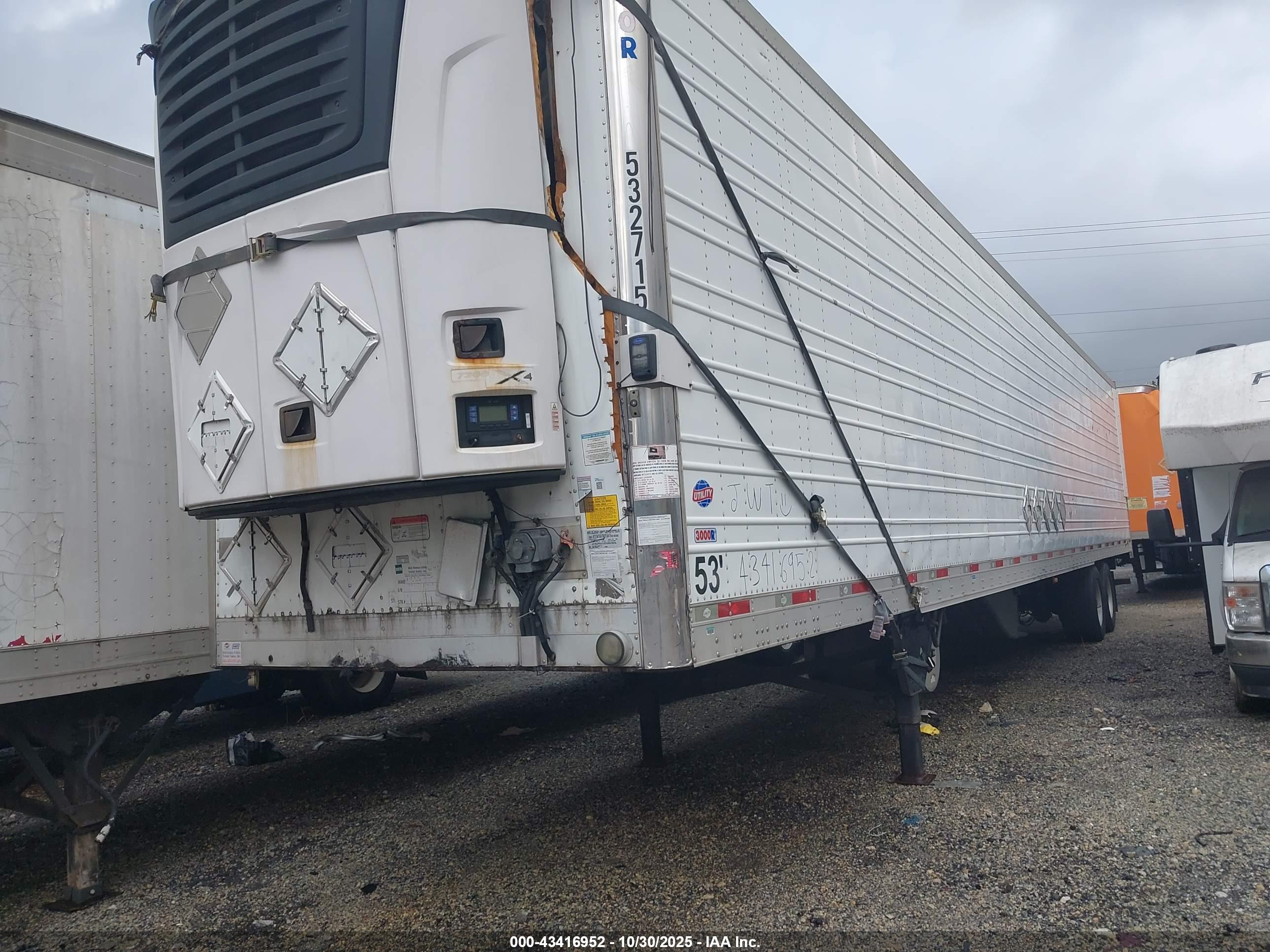 UTILITY TRAILER image 4