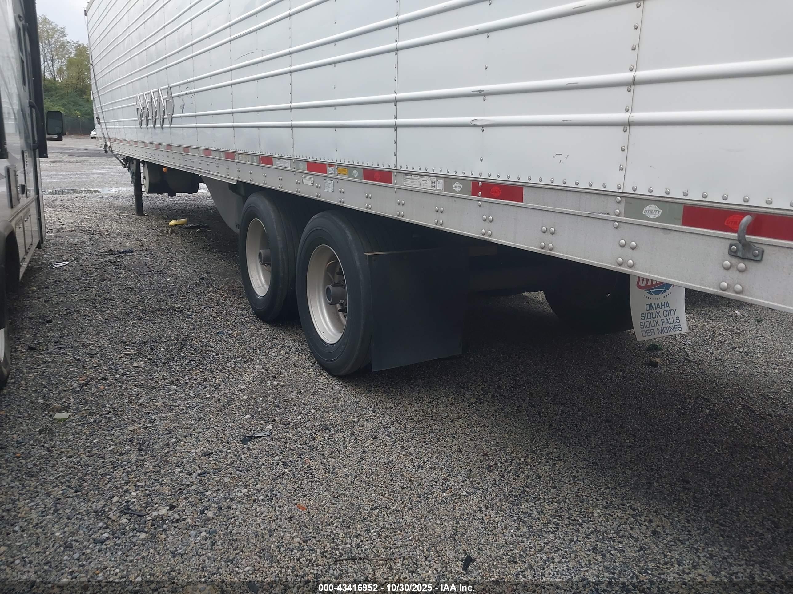 UTILITY TRAILER image 5