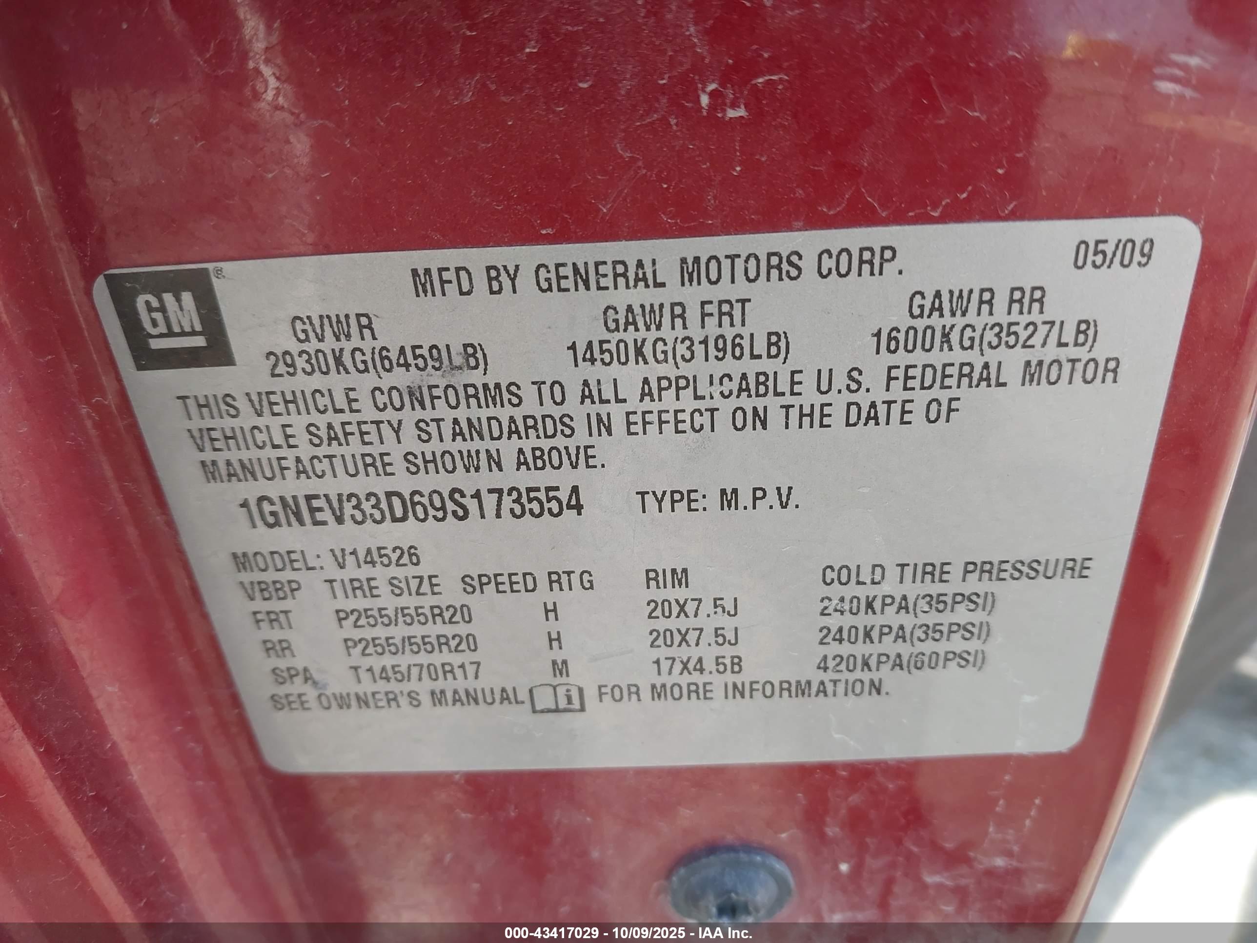 CHEVROLET TRAVERSE image 9