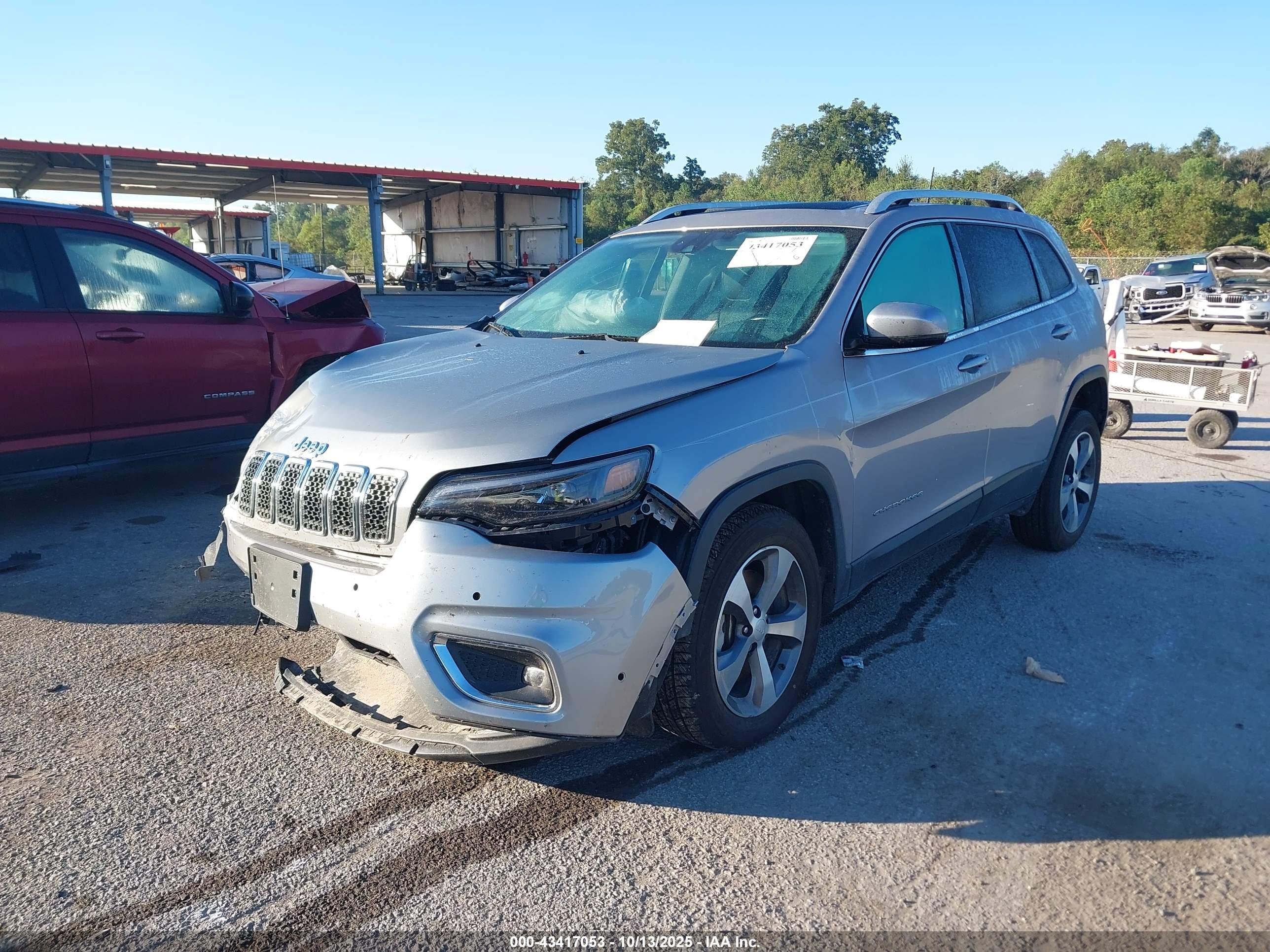 JEEP CHEROKEE image 2