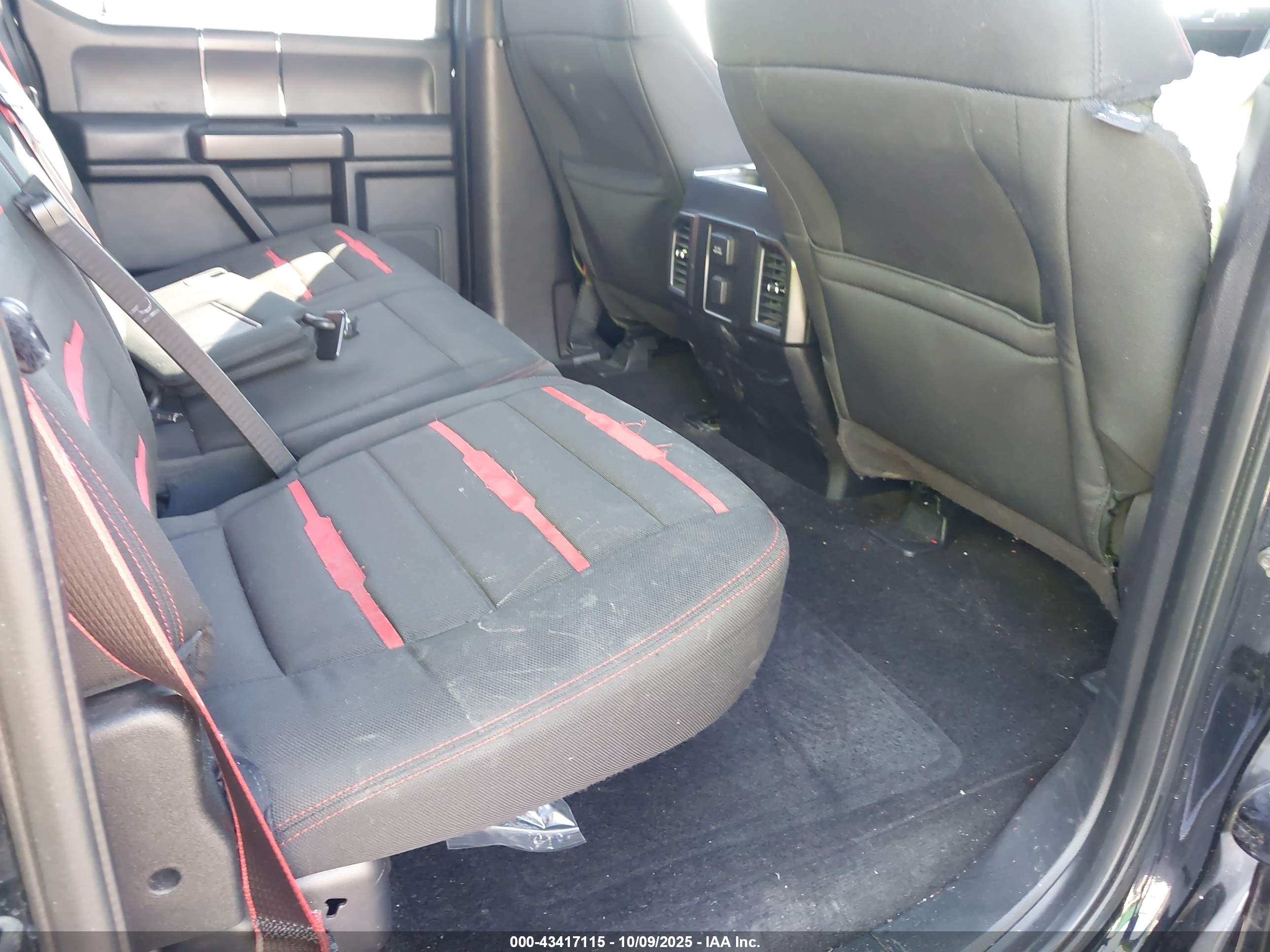 FORD F-150 image 8