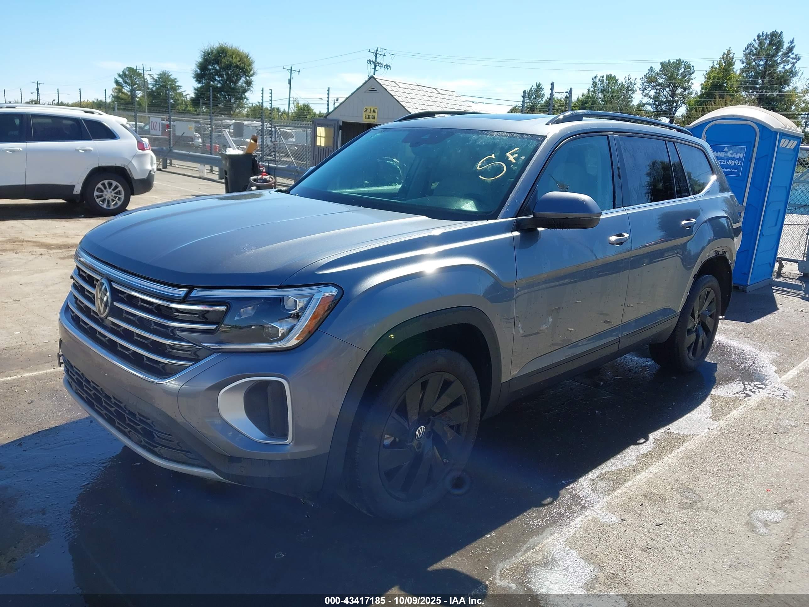 VOLKSWAGEN ATLAS image 2
