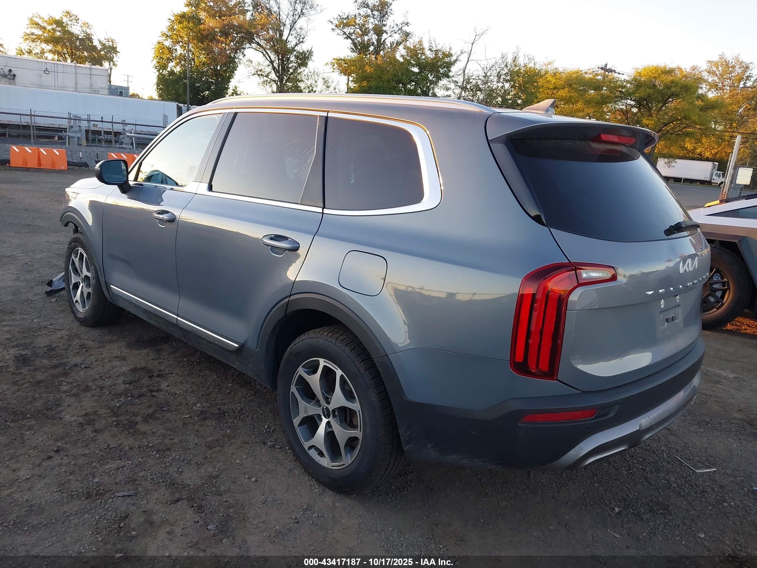 KIA TELLURIDE image 3