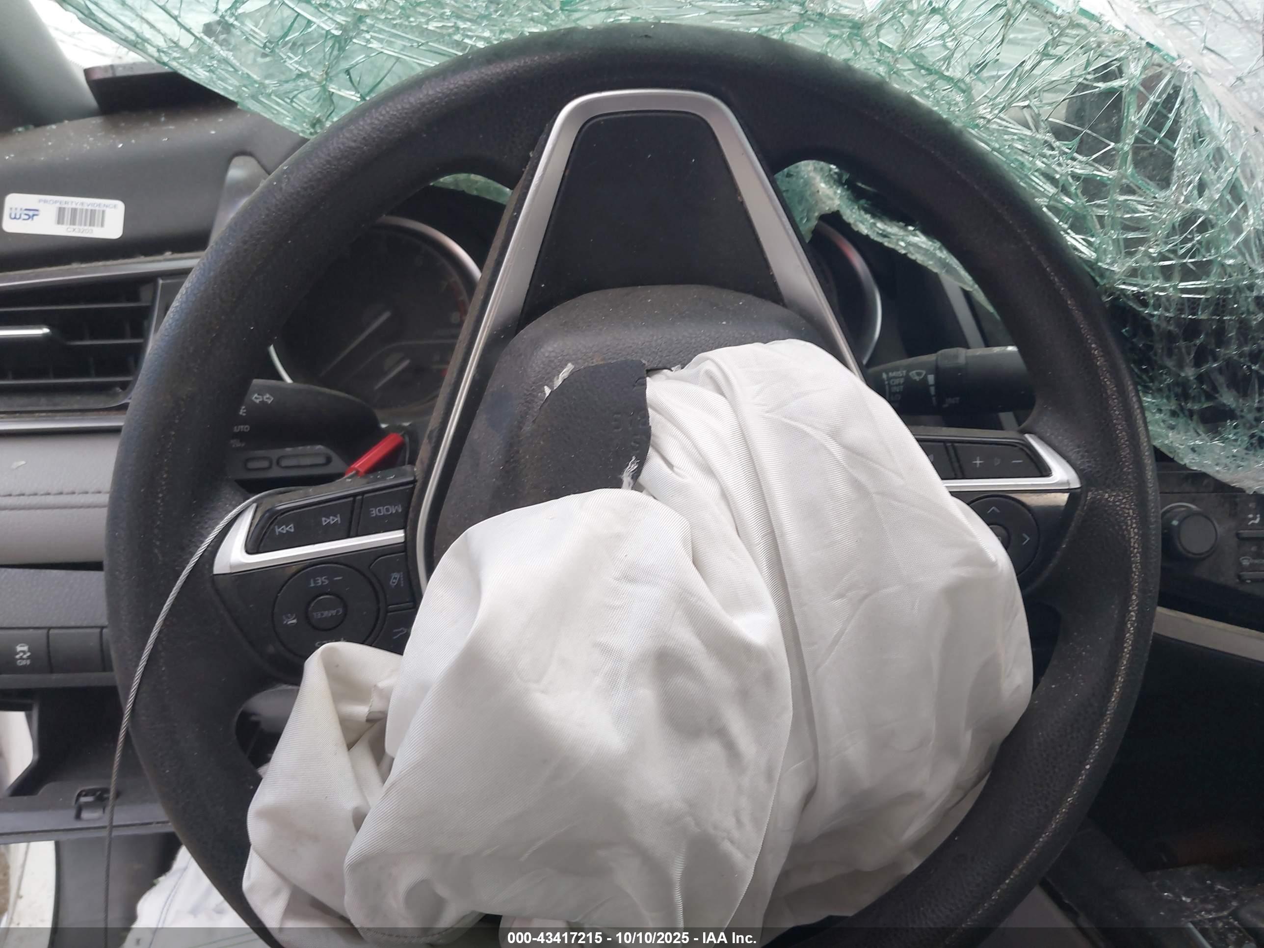 TOYOTA CAMRY image 7
