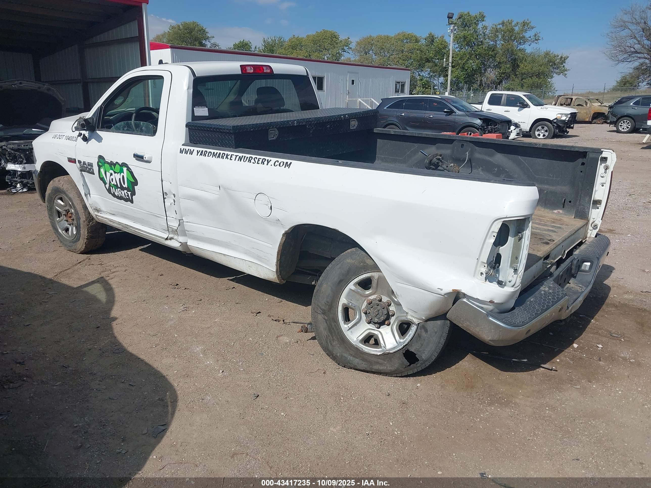 RAM 2500 image 3