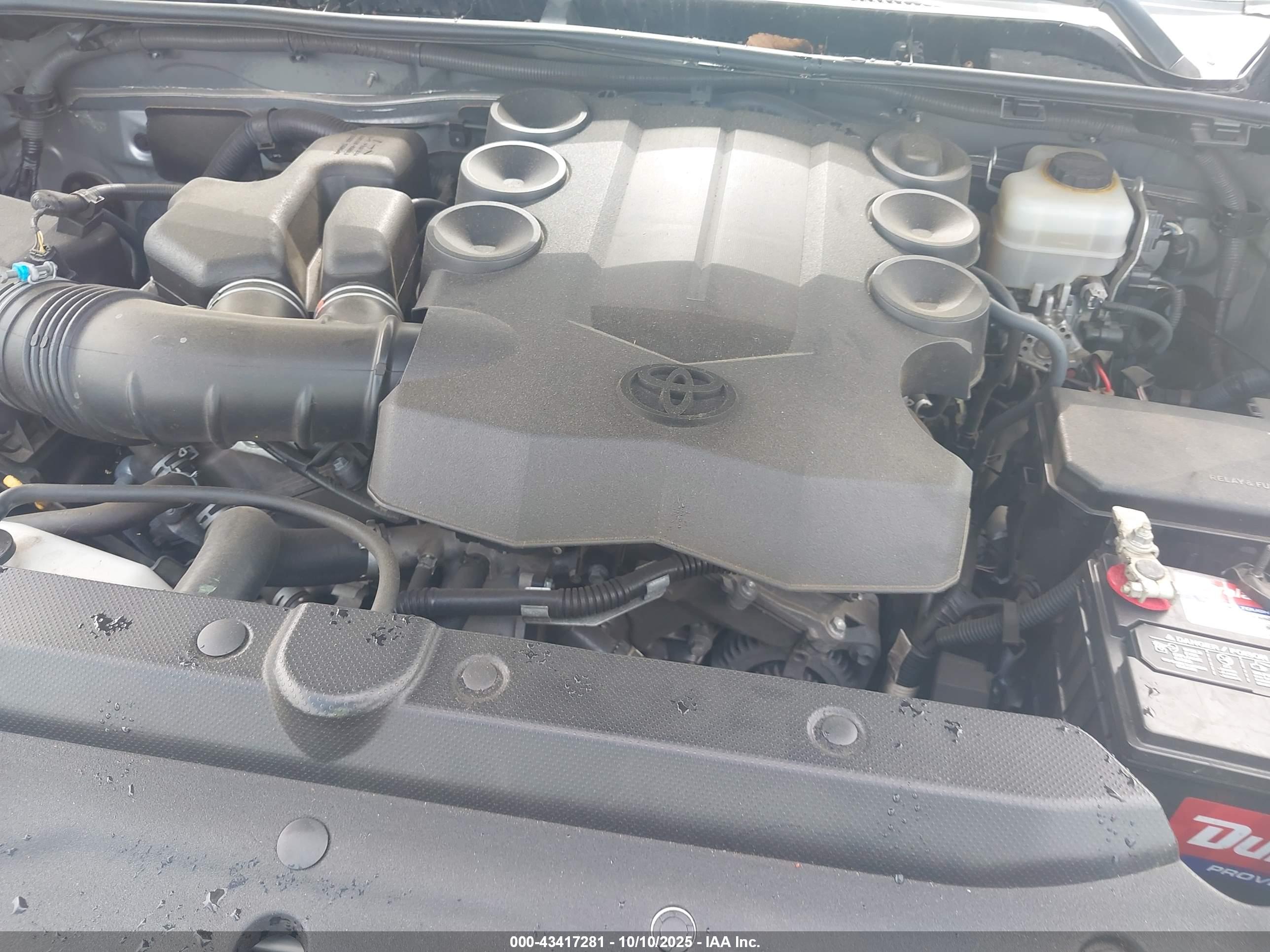 TOYOTA 4RUNNER image 10