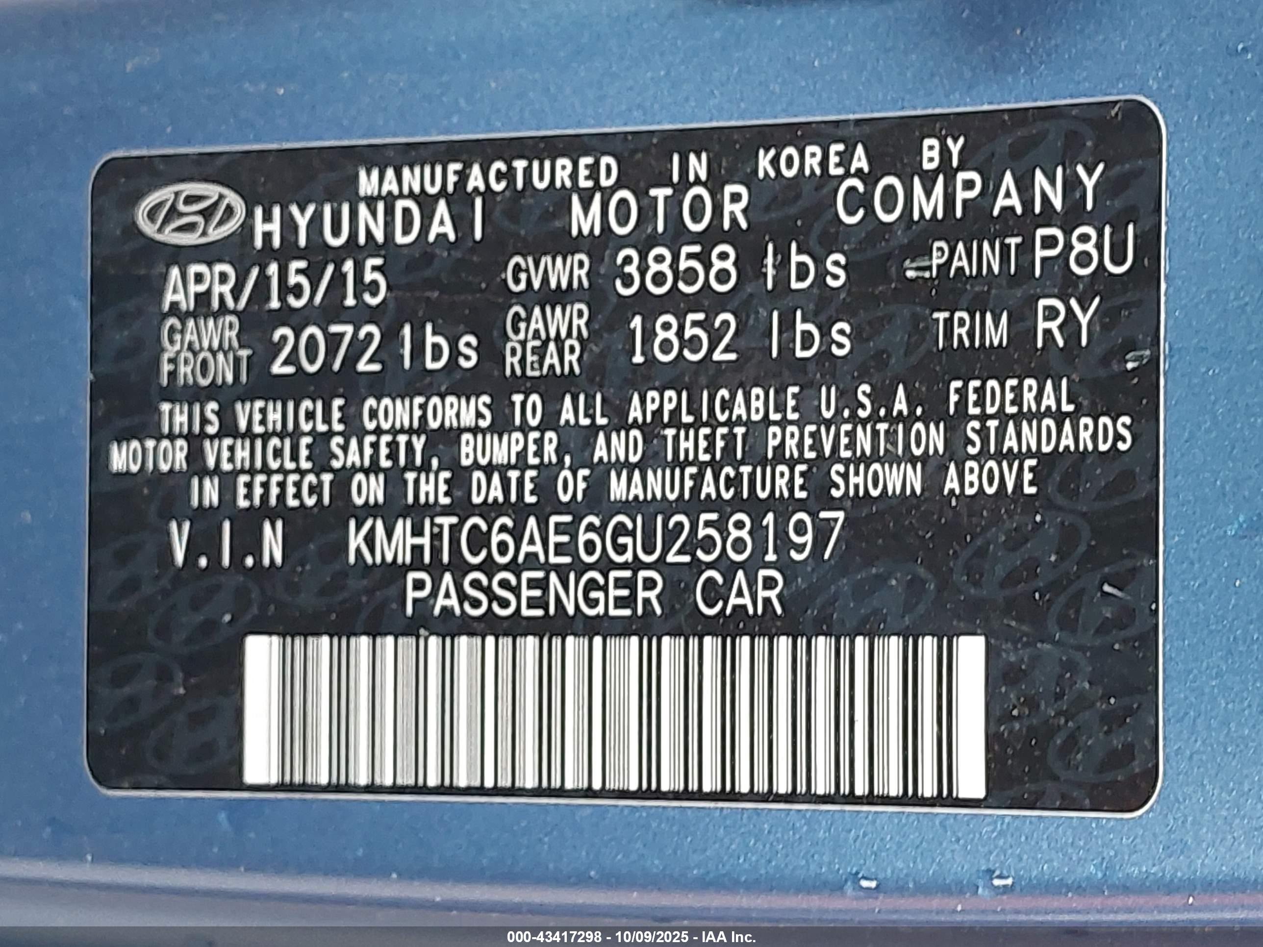 HYUNDAI VELOSTER image 9
