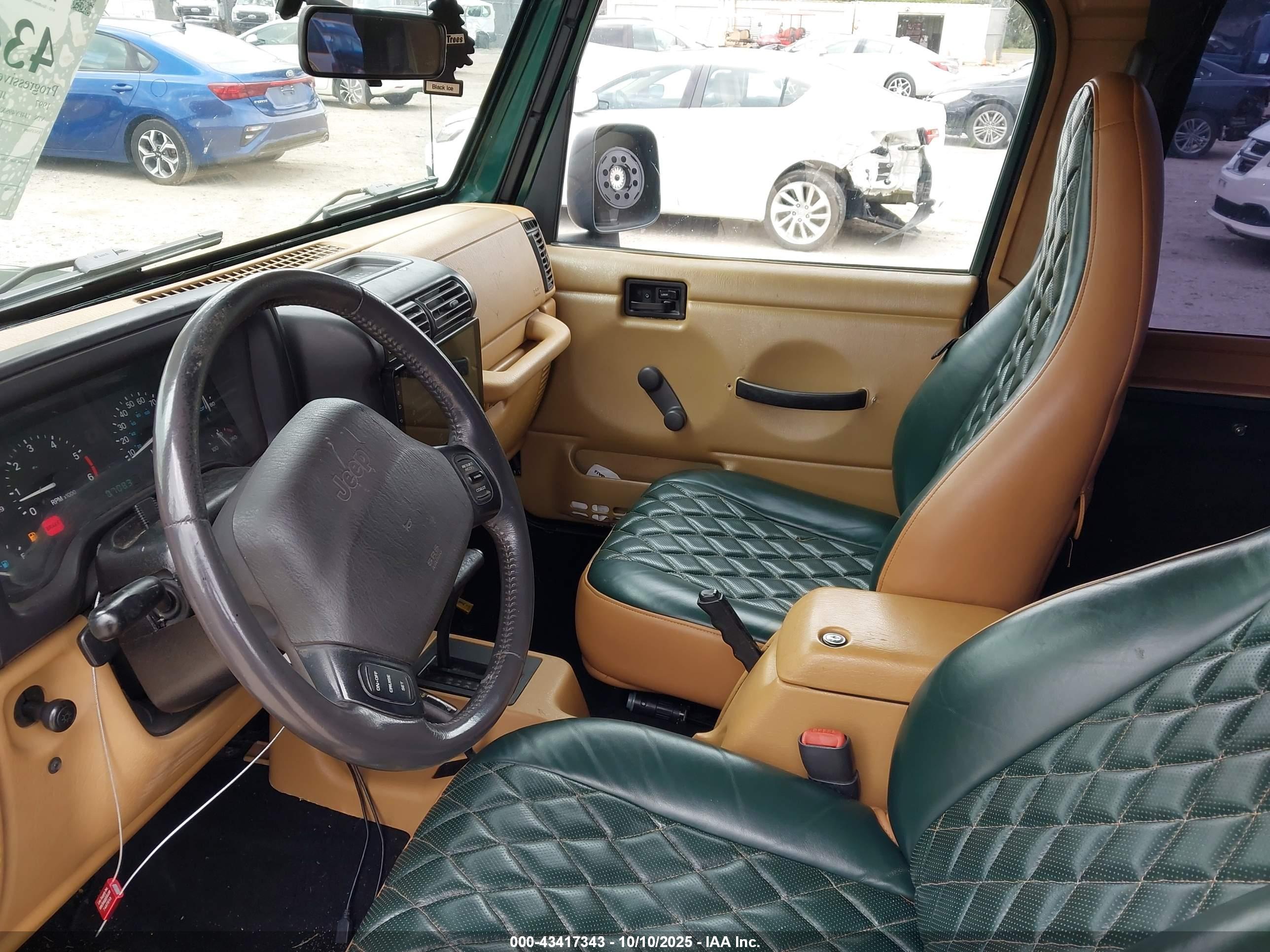 JEEP WRANGLER image 5